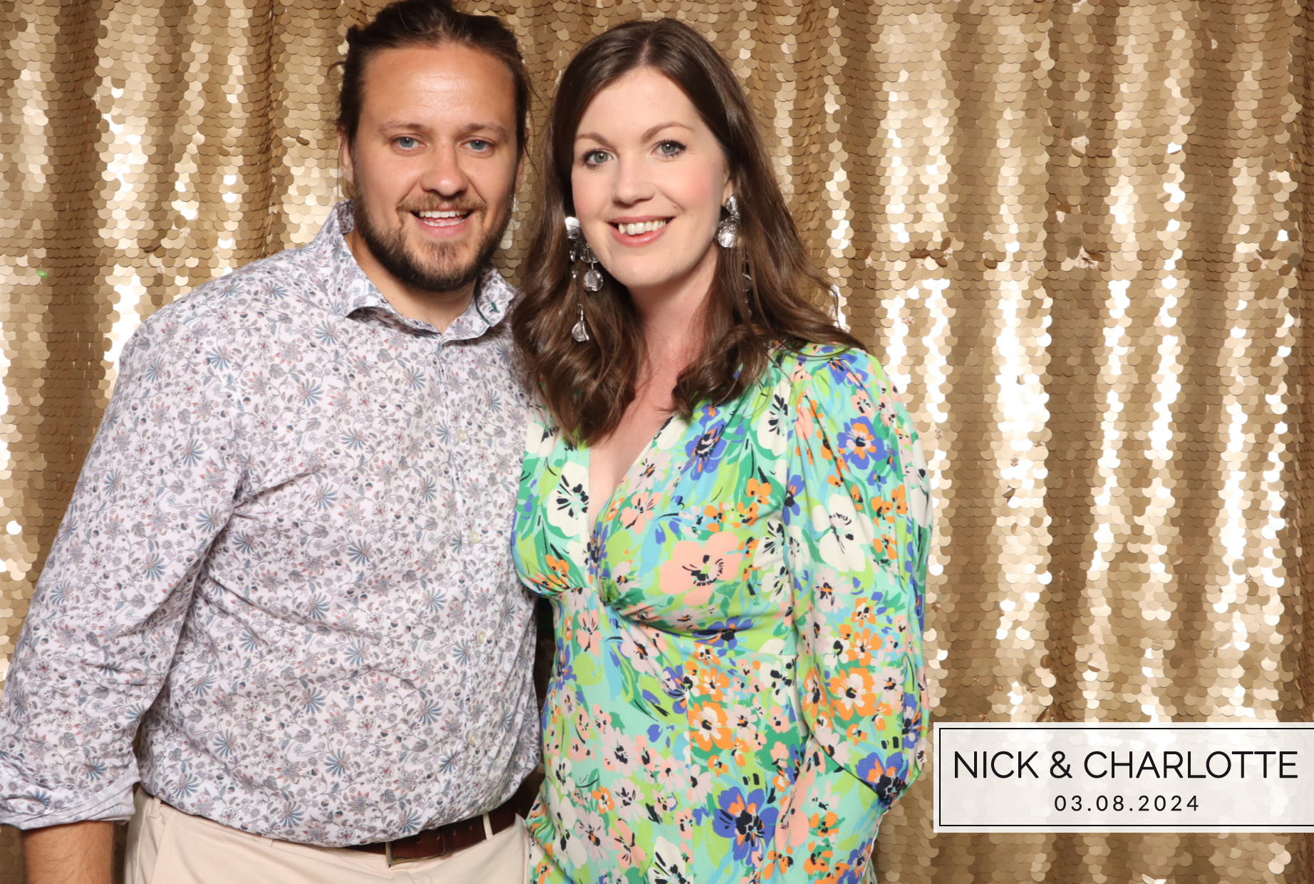 Nick & Charlotte | View more photos from the event at images.mobile-photo-booth.com/u/MobilePhotoBoothUK/Nick-Charlotte