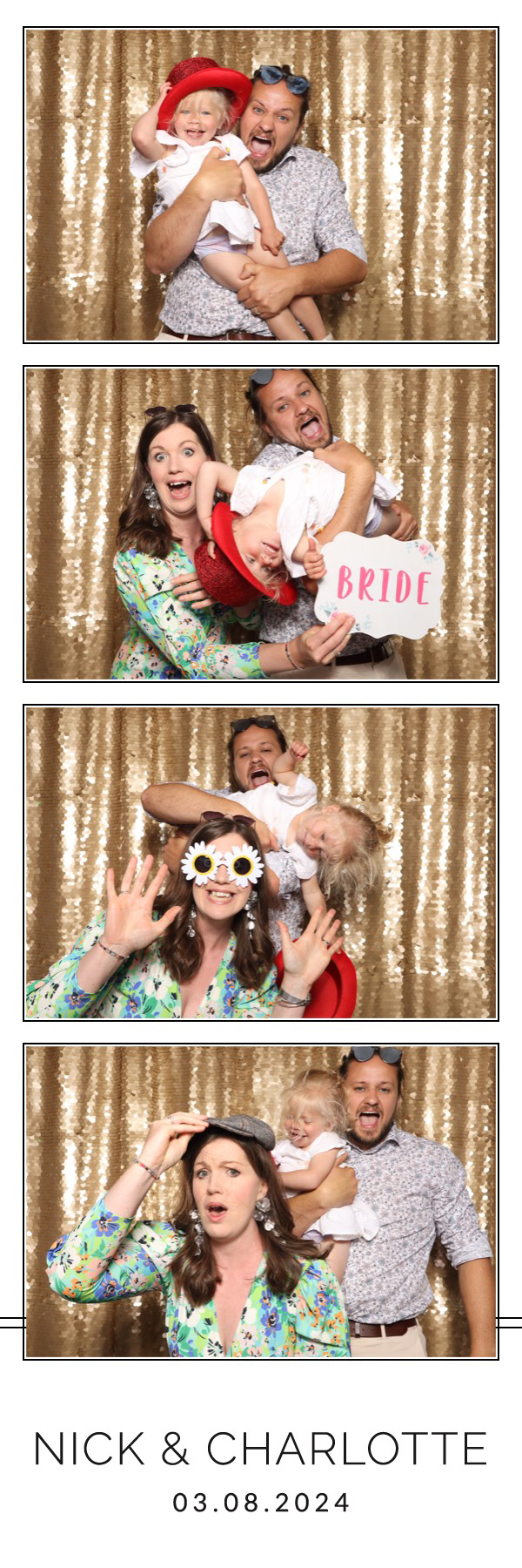 Nick & Charlotte | View more photos from the event at images.mobile-photo-booth.com/u/MobilePhotoBoothUK/Nick-Charlotte