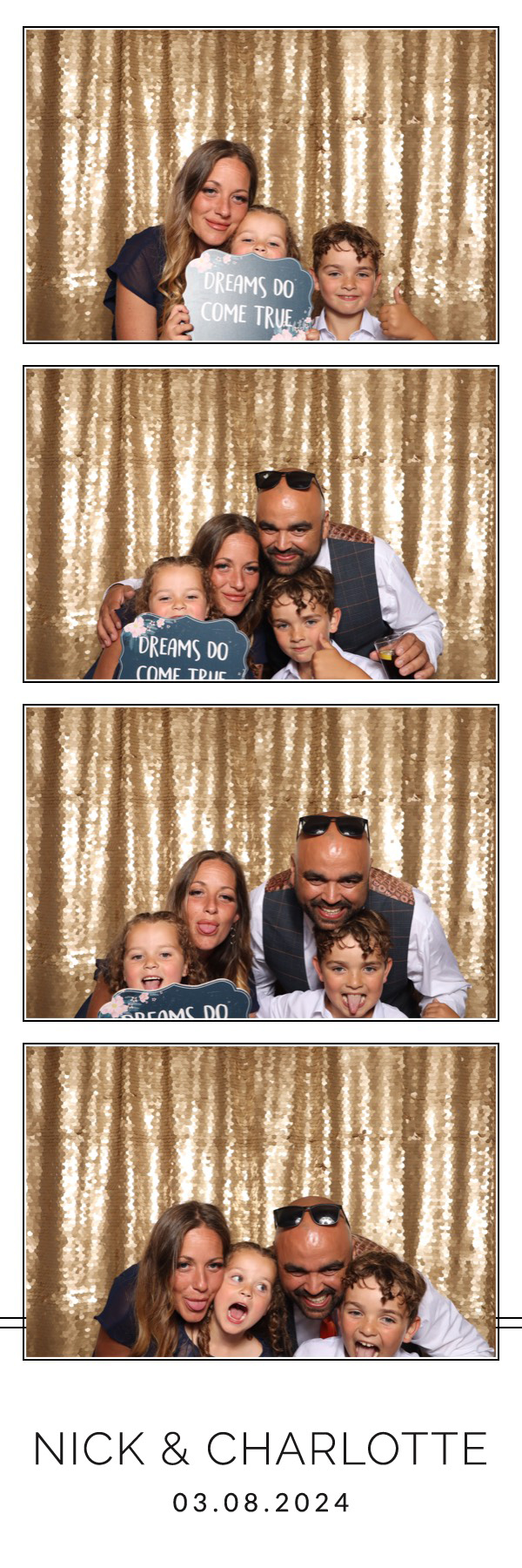 Nick & Charlotte | View more photos from the event at images.mobile-photo-booth.com/u/MobilePhotoBoothUK/Nick-Charlotte