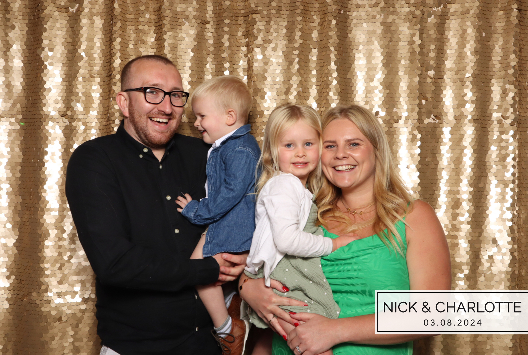 Nick & Charlotte | View more photos from the event at images.mobile-photo-booth.com/u/MobilePhotoBoothUK/Nick-Charlotte