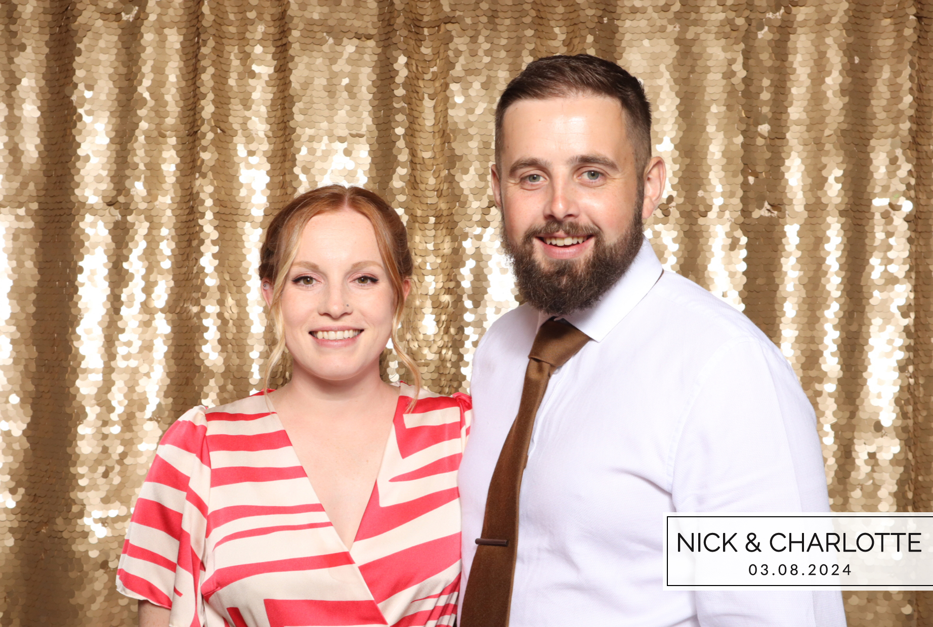 Nick & Charlotte | View more photos from the event at images.mobile-photo-booth.com/u/MobilePhotoBoothUK/Nick-Charlotte