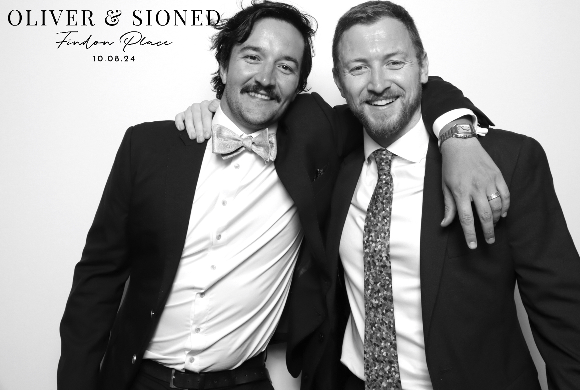 Oliver & Sioned | View more photos from the event at images.mobile-photo-booth.com/u/MobilePhotoBoothUK/Oliver-Sioned