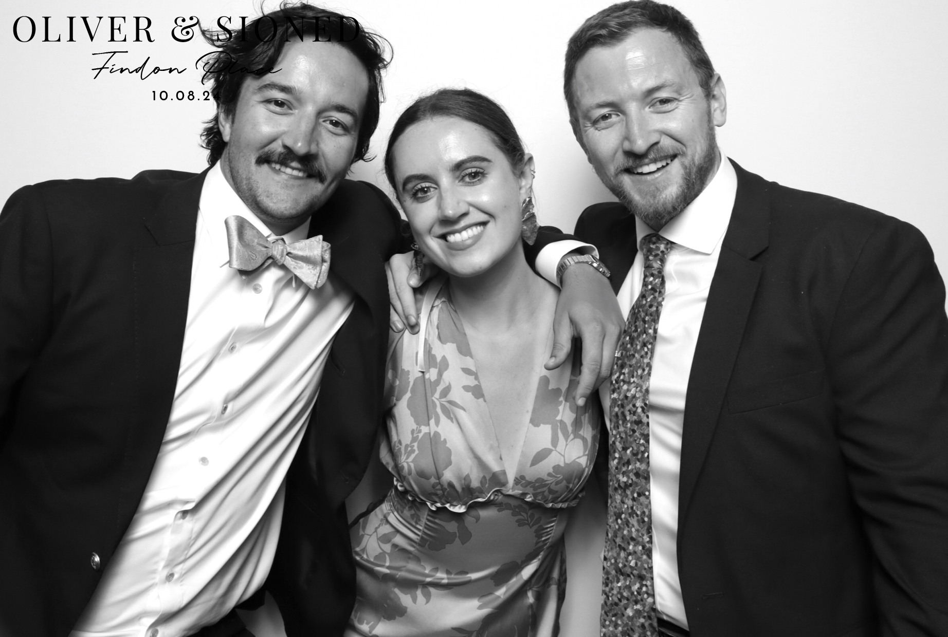 Oliver & Sioned | View more photos from the event at images.mobile-photo-booth.com/u/MobilePhotoBoothUK/Oliver-Sioned