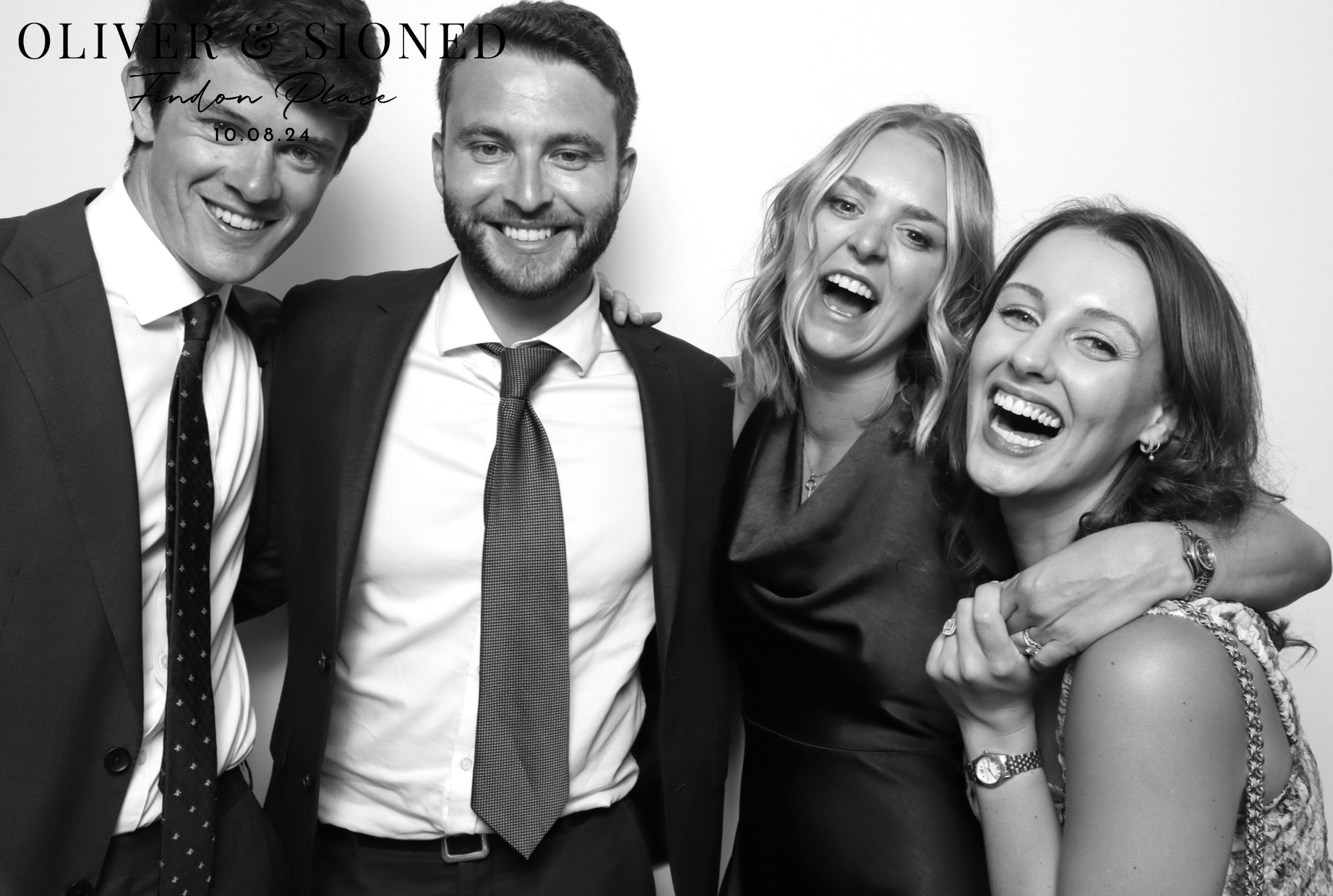Oliver & Sioned | View more photos from the event at images.mobile-photo-booth.com/u/MobilePhotoBoothUK/Oliver-Sioned