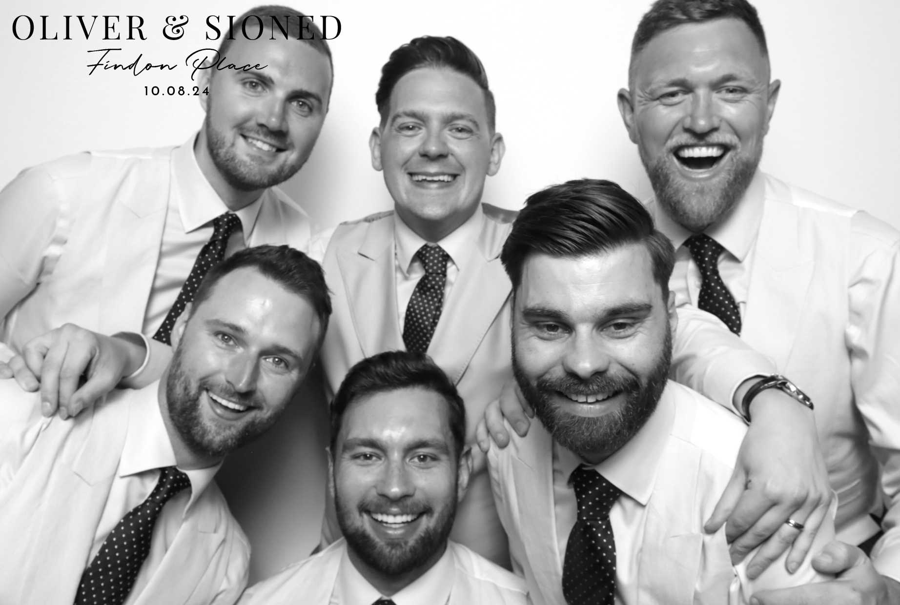 Oliver & Sioned | View more photos from the event at images.mobile-photo-booth.com/u/MobilePhotoBoothUK/Oliver-Sioned