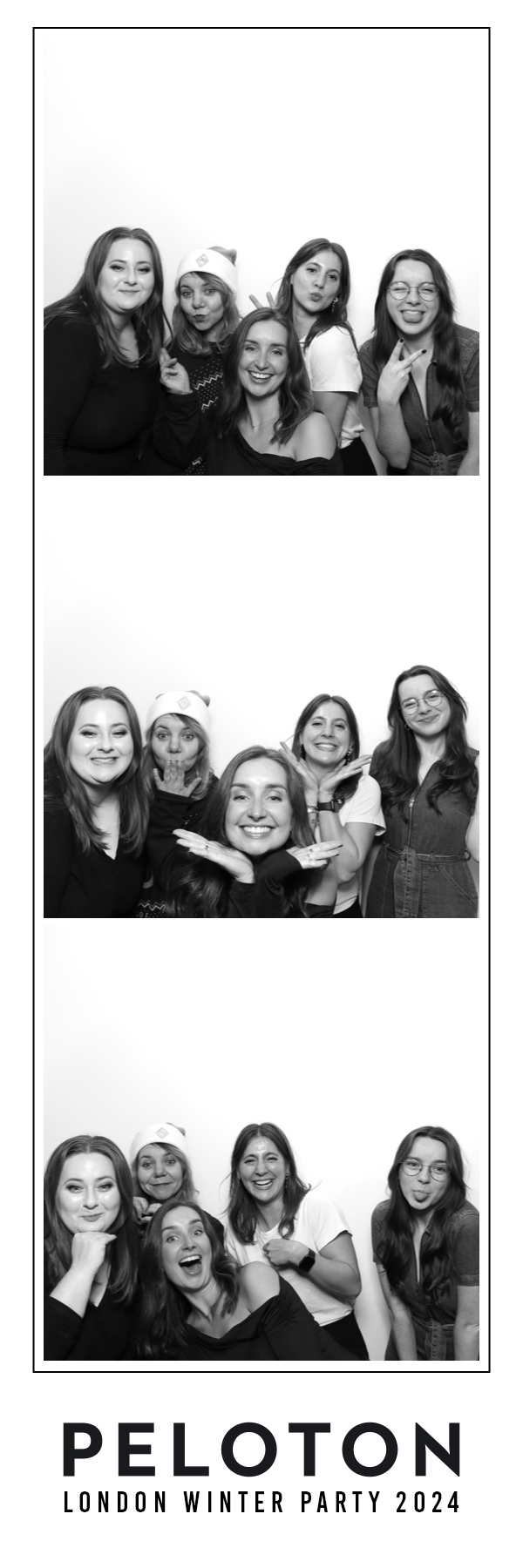 Peloton Christmas Party | View more photos from the event at images.mobile-photo-booth.com/u/MobilePhotoBoothUK/Peloton-Christmas-Party-0