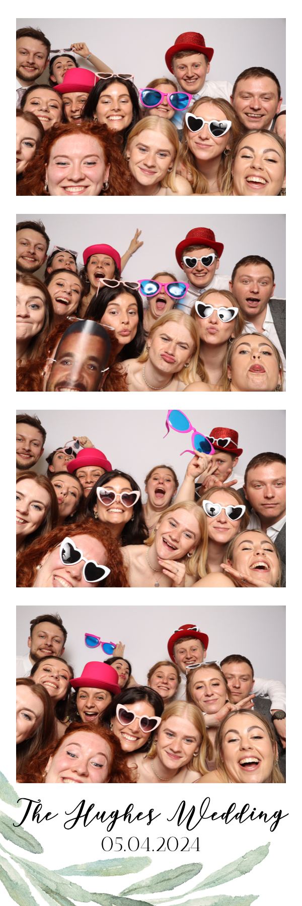 Sam & Kelsey | View more photos from the event at images.mobile-photo-booth.com/u/MobilePhotoBoothUK/Sam-Kelsey