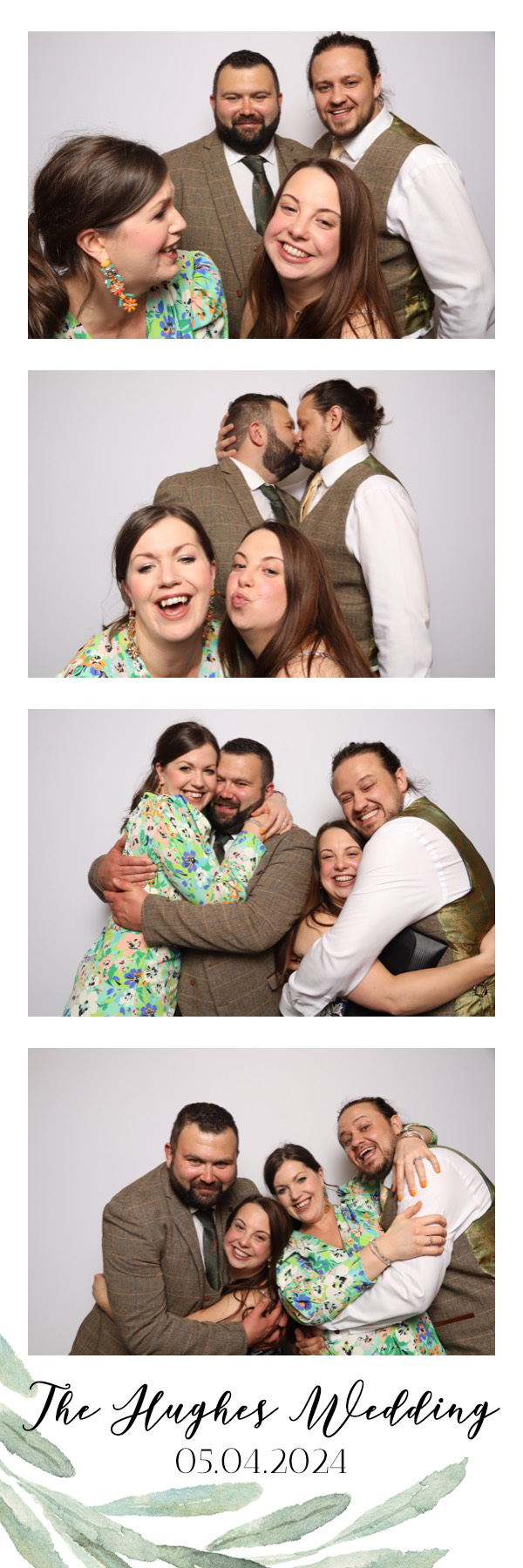 Sam & Kelsey | View more photos from the event at images.mobile-photo-booth.com/u/MobilePhotoBoothUK/Sam-Kelsey