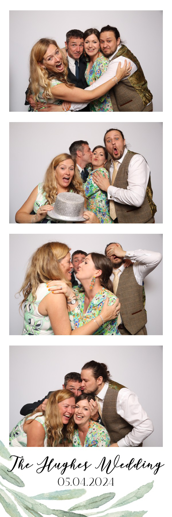 Sam & Kelsey | View more photos from the event at images.mobile-photo-booth.com/u/MobilePhotoBoothUK/Sam-Kelsey