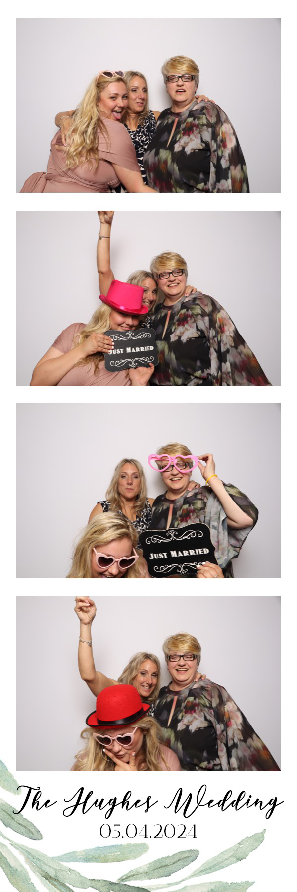 Sam & Kelsey | View more photos from the event at images.mobile-photo-booth.com/u/MobilePhotoBoothUK/Sam-Kelsey