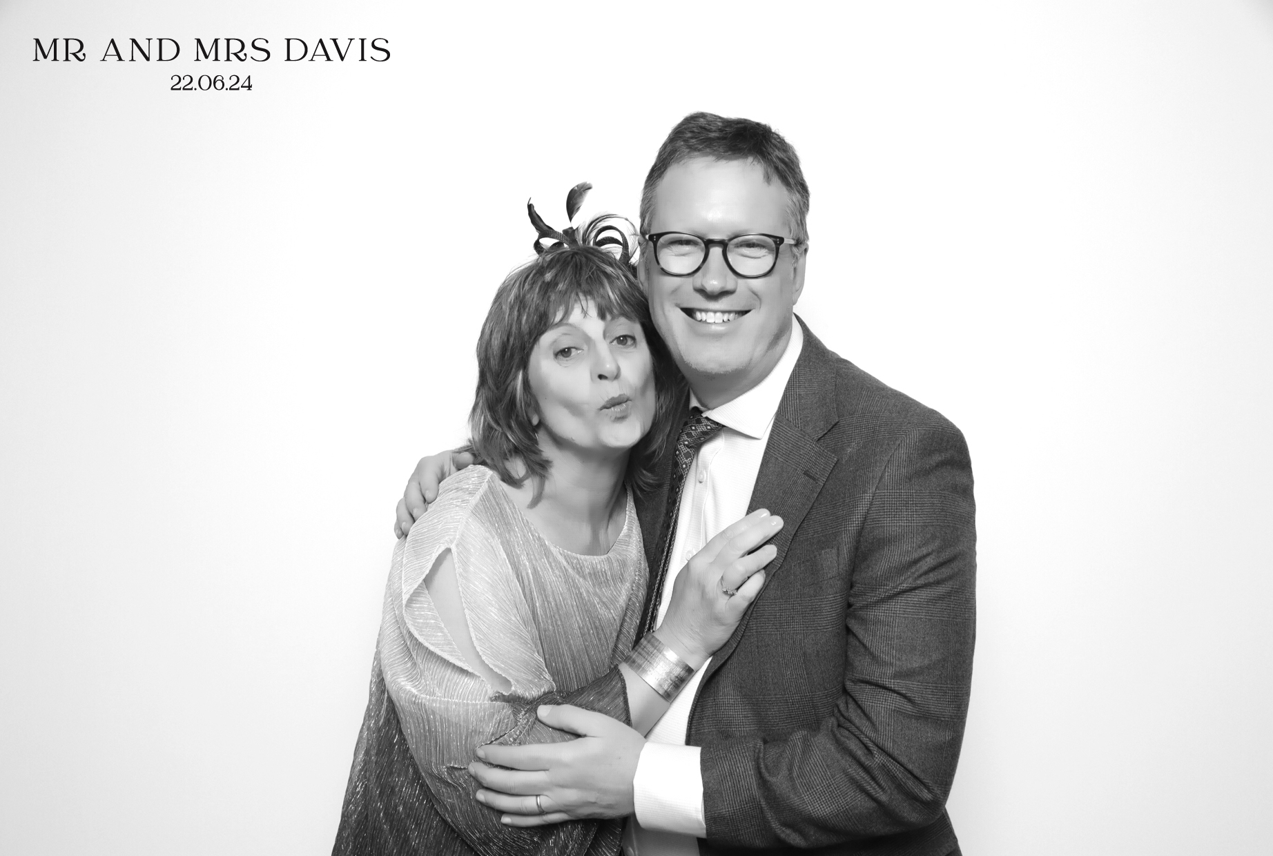 Sandy & Adrian | View more photos from the event at images.mobile-photo-booth.com/u/MobilePhotoBoothUK/Sandy-Adrian