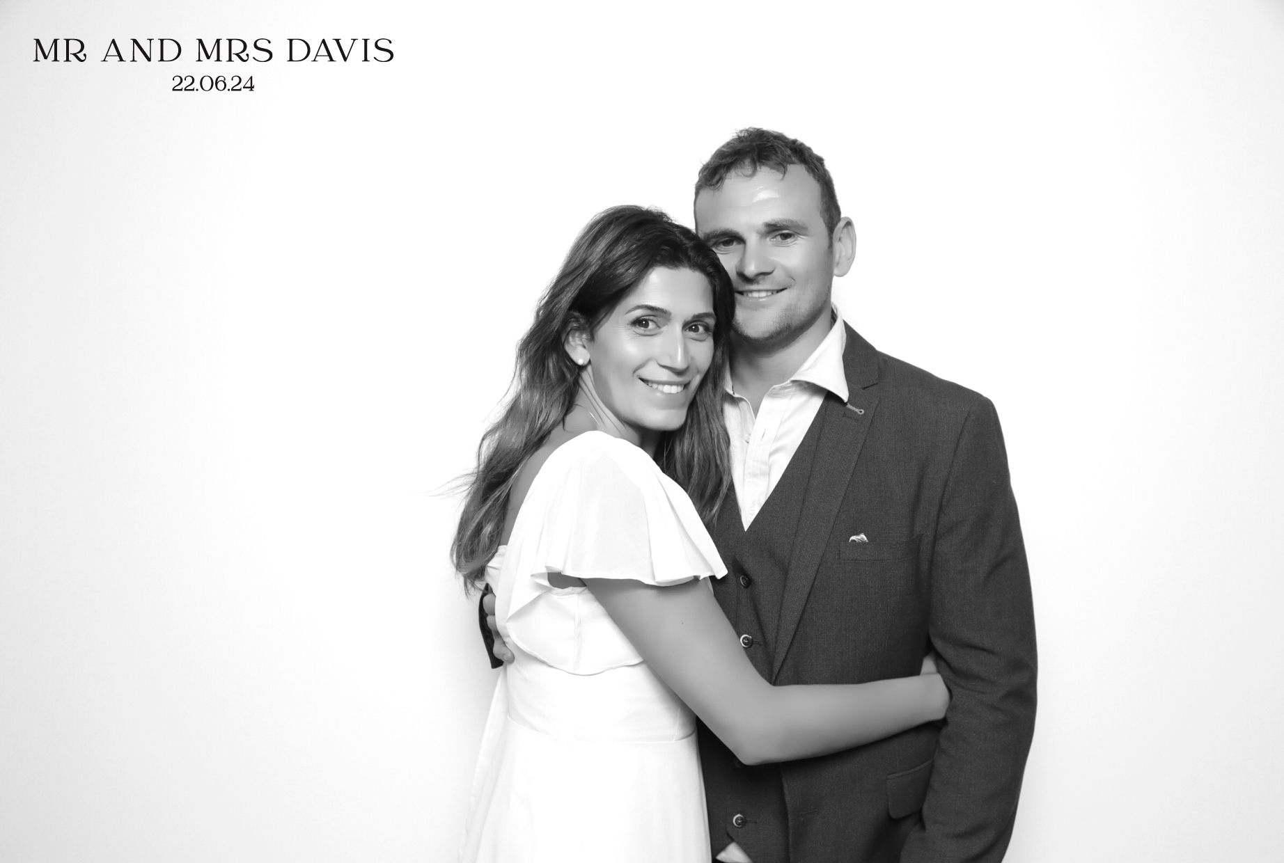 Sandy & Adrian | View more photos from the event at images.mobile-photo-booth.com/u/MobilePhotoBoothUK/Sandy-Adrian