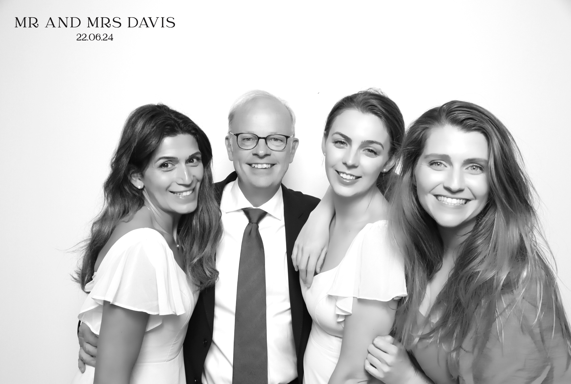 Sandy & Adrian | View more photos from the event at images.mobile-photo-booth.com/u/MobilePhotoBoothUK/Sandy-Adrian