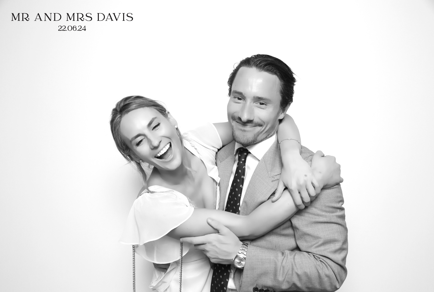 Sandy & Adrian | View more photos from the event at images.mobile-photo-booth.com/u/MobilePhotoBoothUK/Sandy-Adrian