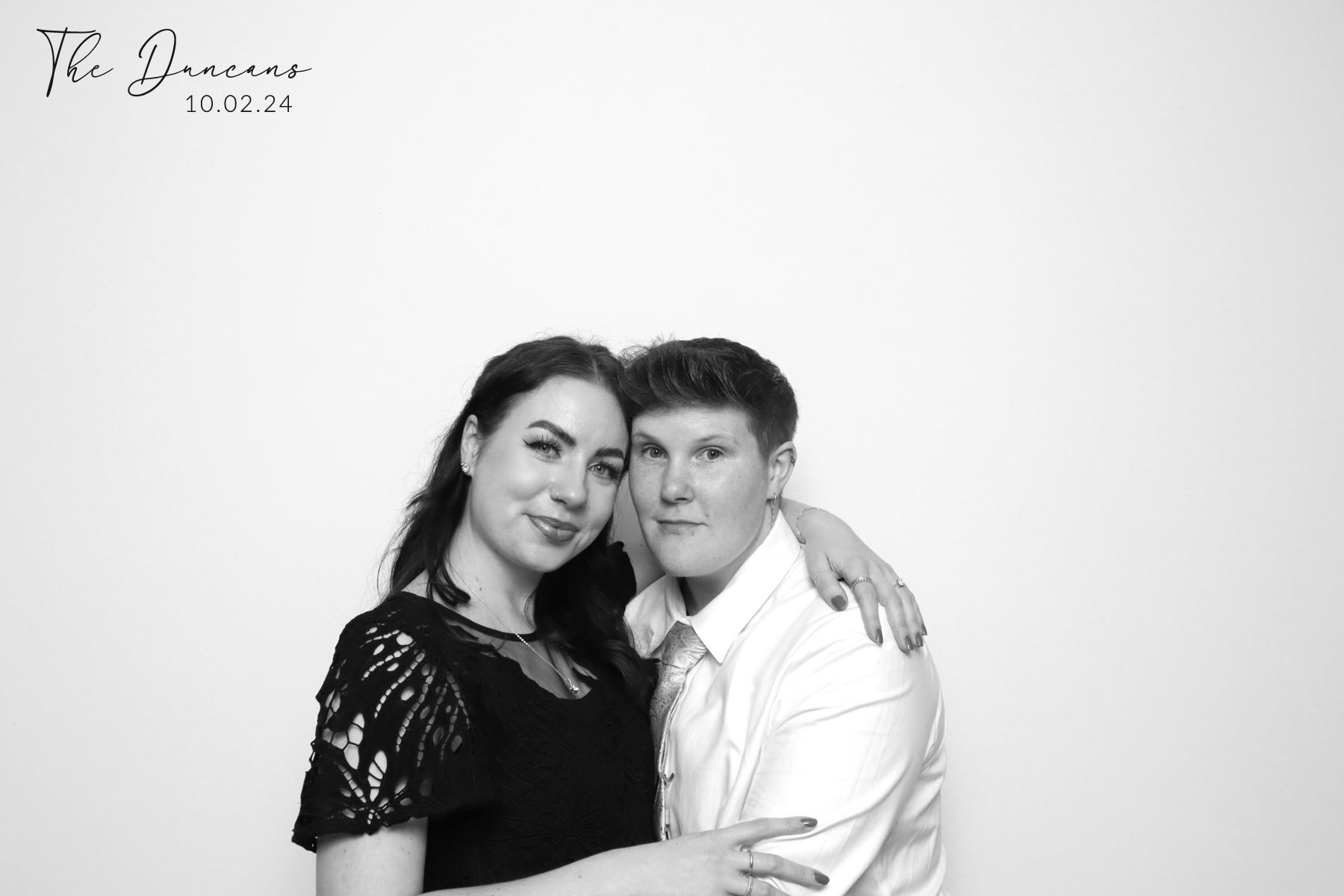 Sian & Ryan | View more photos from the event at images.mobile-photo-booth.com/u/MobilePhotoBoothUK/Sian-Ryan