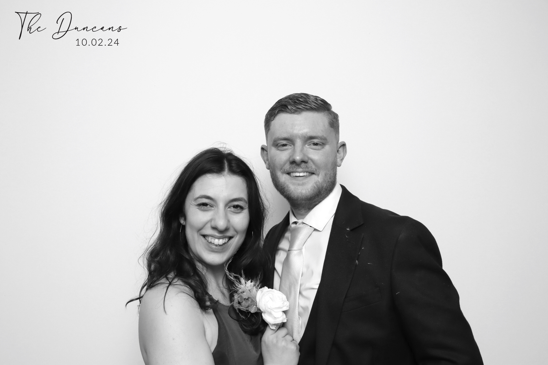 Sian & Ryan | View more photos from the event at images.mobile-photo-booth.com/u/MobilePhotoBoothUK/Sian-Ryan