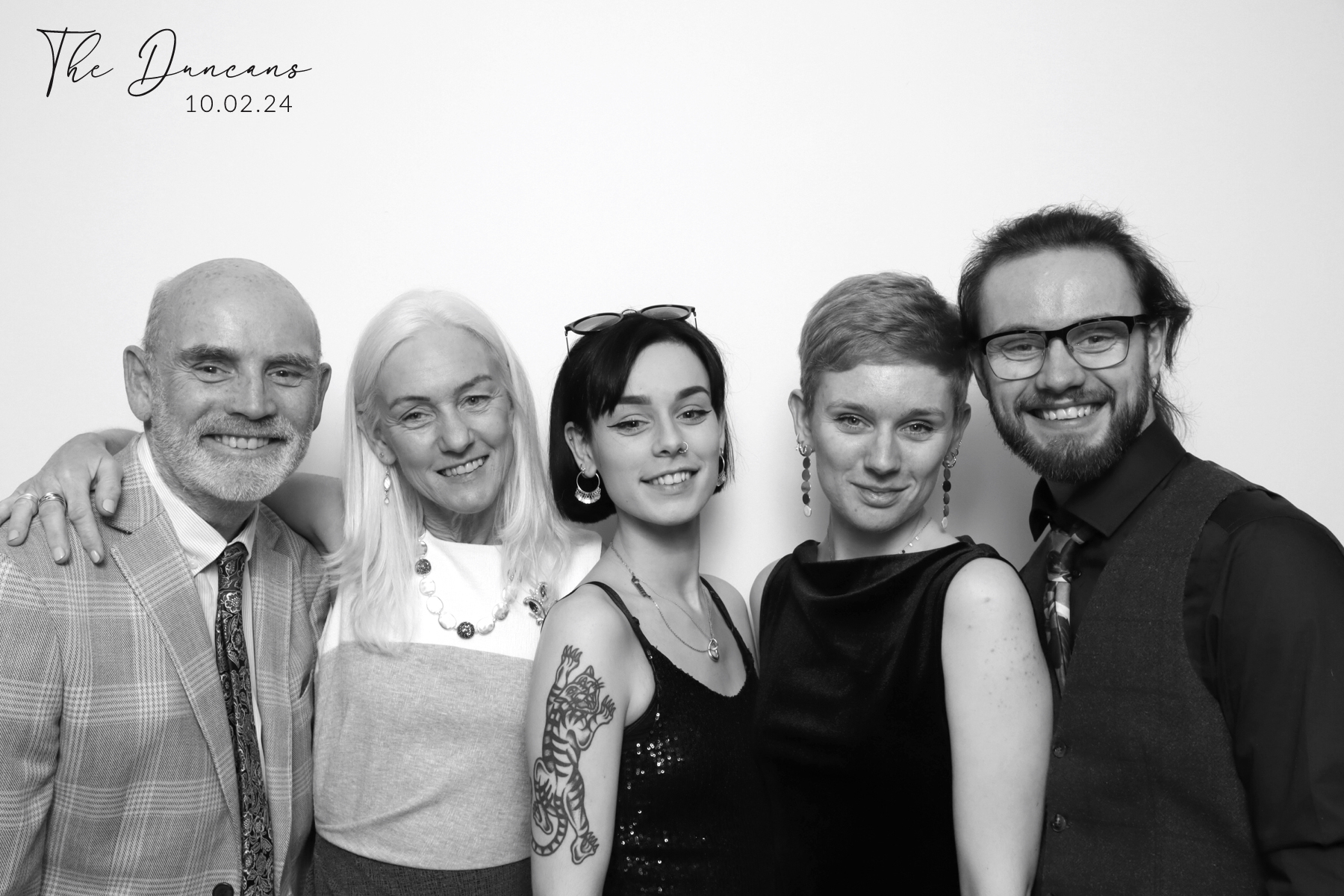 Sian & Ryan | View more photos from the event at images.mobile-photo-booth.com/u/MobilePhotoBoothUK/Sian-Ryan