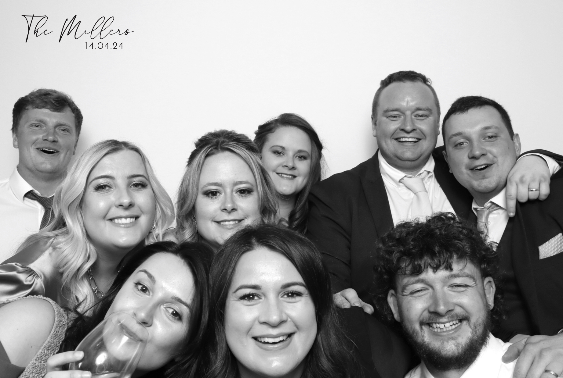 Sophie & Callum | View more photos from the event at images.mobile-photo-booth.com/u/MobilePhotoBoothUK/Sophie-Callum