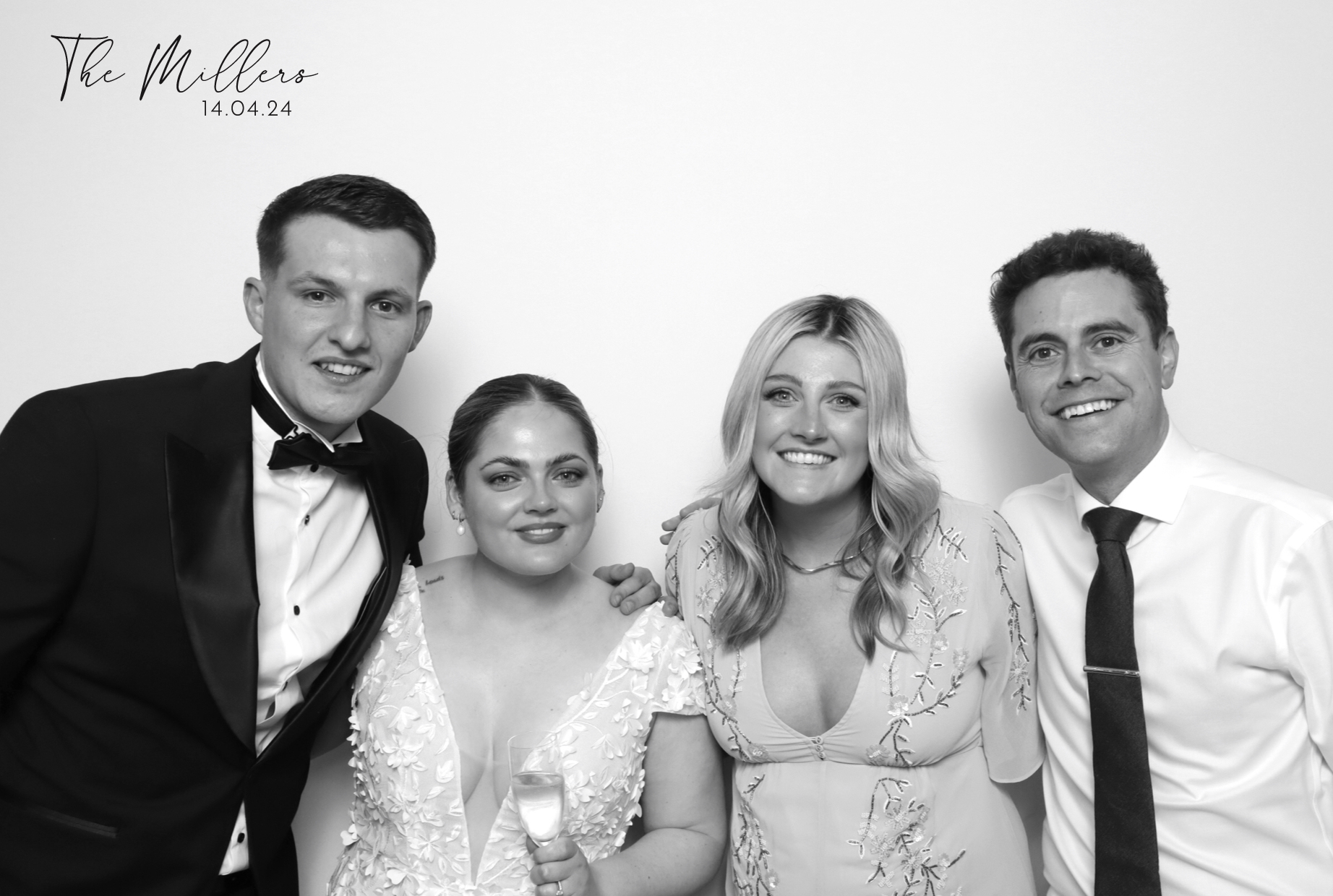 Sophie & Callum | View more photos from the event at images.mobile-photo-booth.com/u/MobilePhotoBoothUK/Sophie-Callum