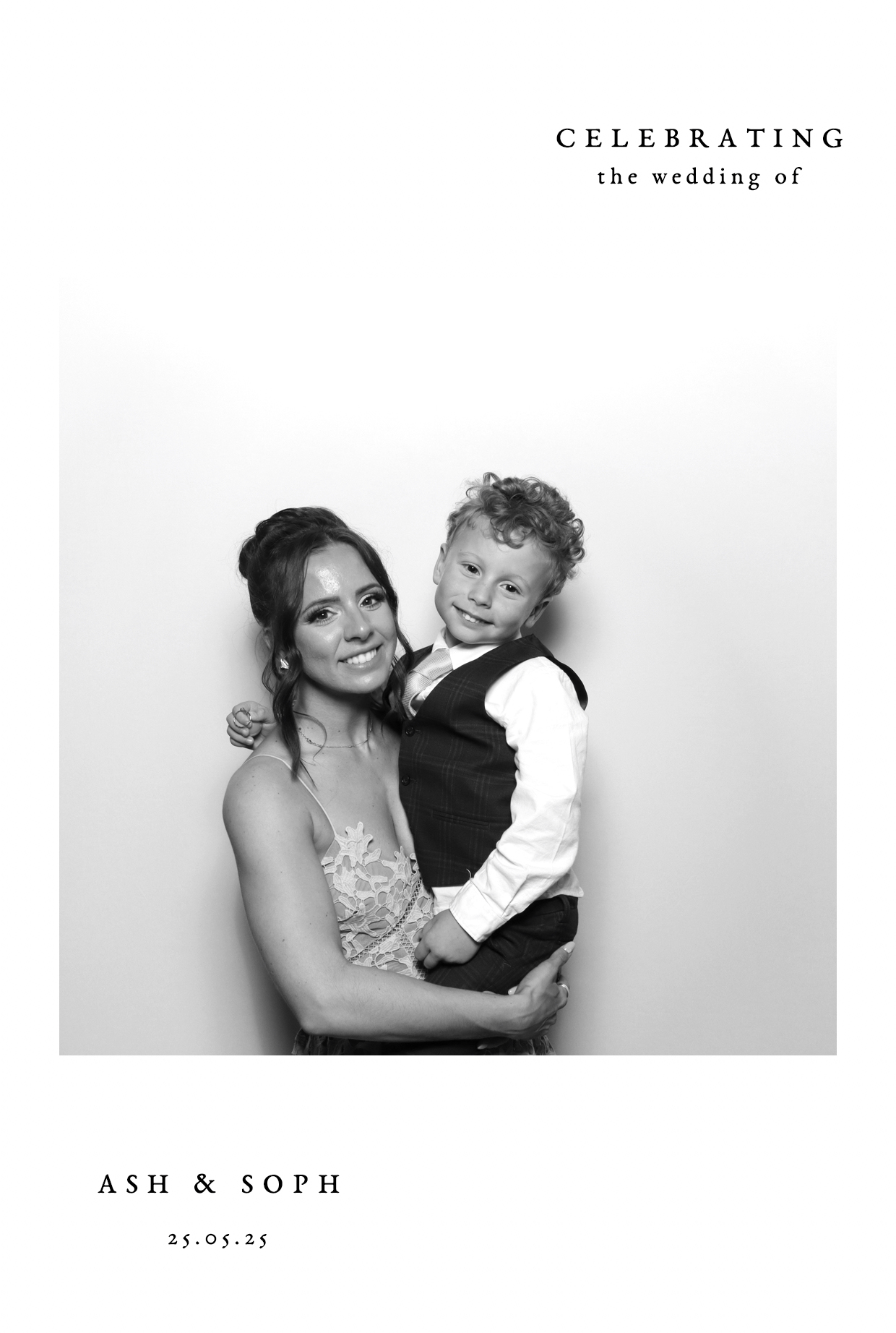 Ash & Soph | View more photos from the event at images.mobile-photo-booth.com/u/MobilePhotoBoothUK/Ash-Soph