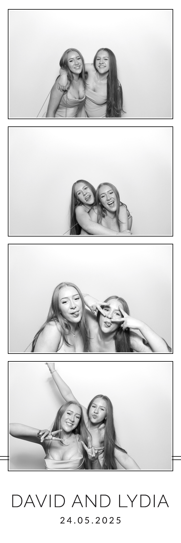 David & Lydia | View more photos from the event at images.mobile-photo-booth.com/u/MobilePhotoBoothUK/David-Lydia