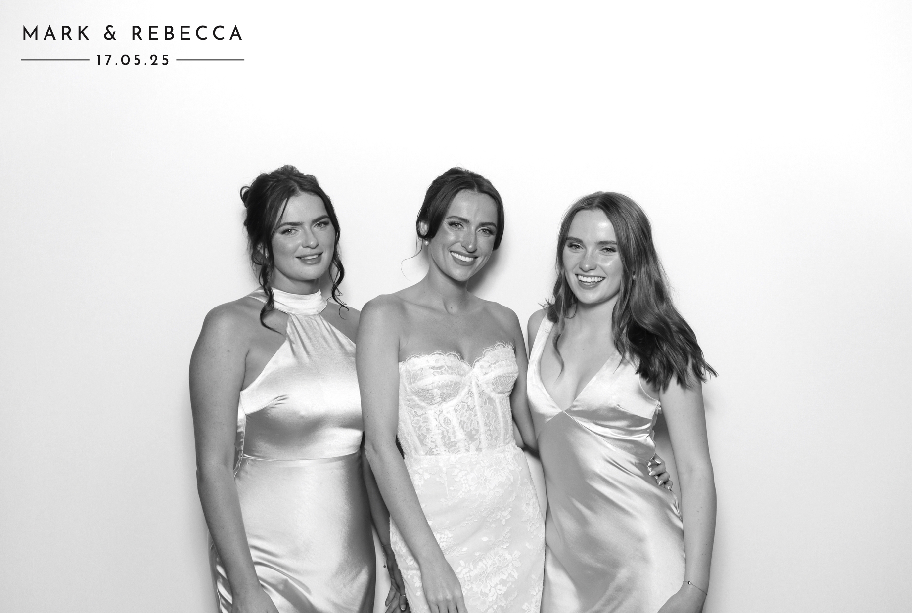 Mark & Rebecca | View more photos from the event at images.mobile-photo-booth.com/u/MobilePhotoBoothUK/Mark-Rebecca