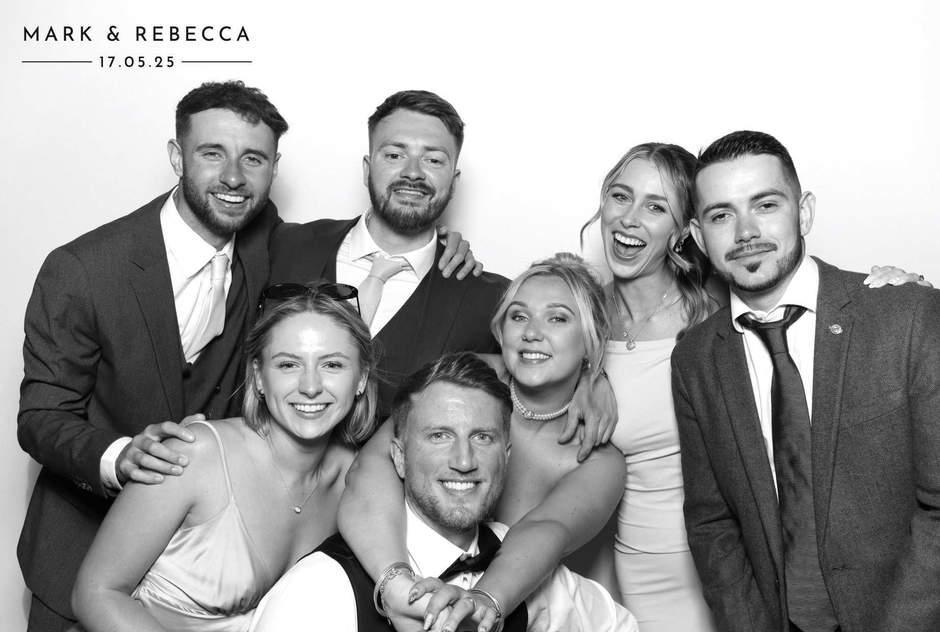 Mark & Rebecca | View more photos from the event at images.mobile-photo-booth.com/u/MobilePhotoBoothUK/Mark-Rebecca