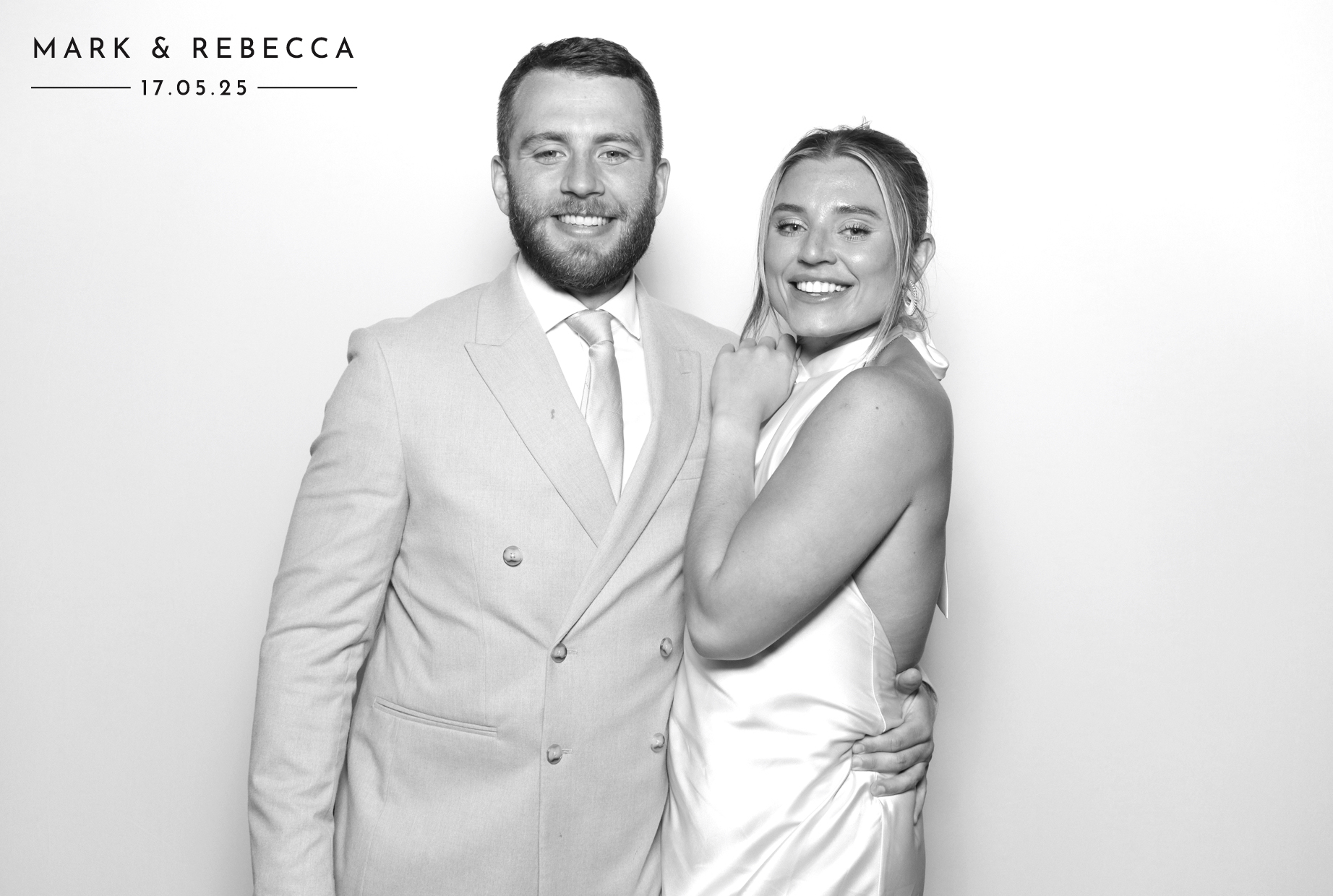 Mark & Rebecca | View more photos from the event at images.mobile-photo-booth.com/u/MobilePhotoBoothUK/Mark-Rebecca