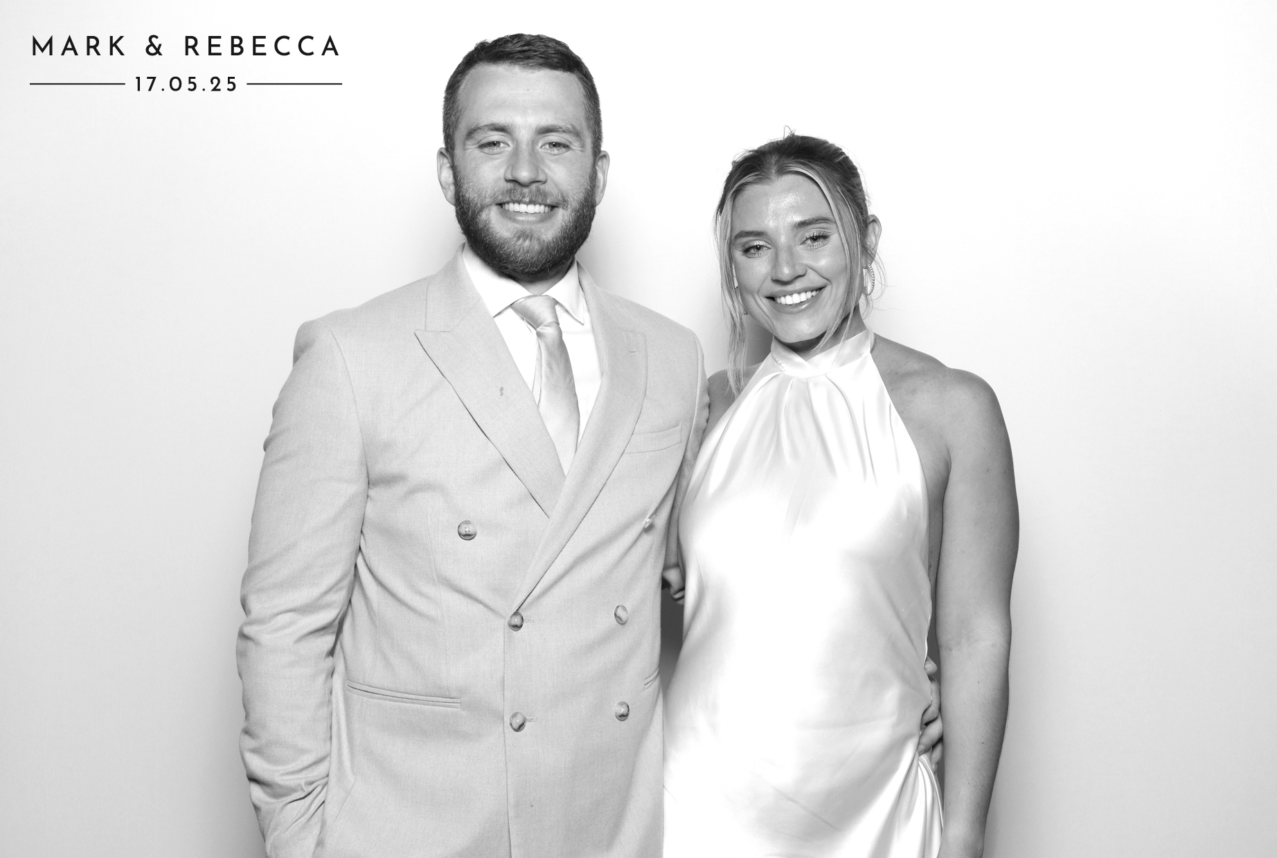 Mark & Rebecca | View more photos from the event at images.mobile-photo-booth.com/u/MobilePhotoBoothUK/Mark-Rebecca