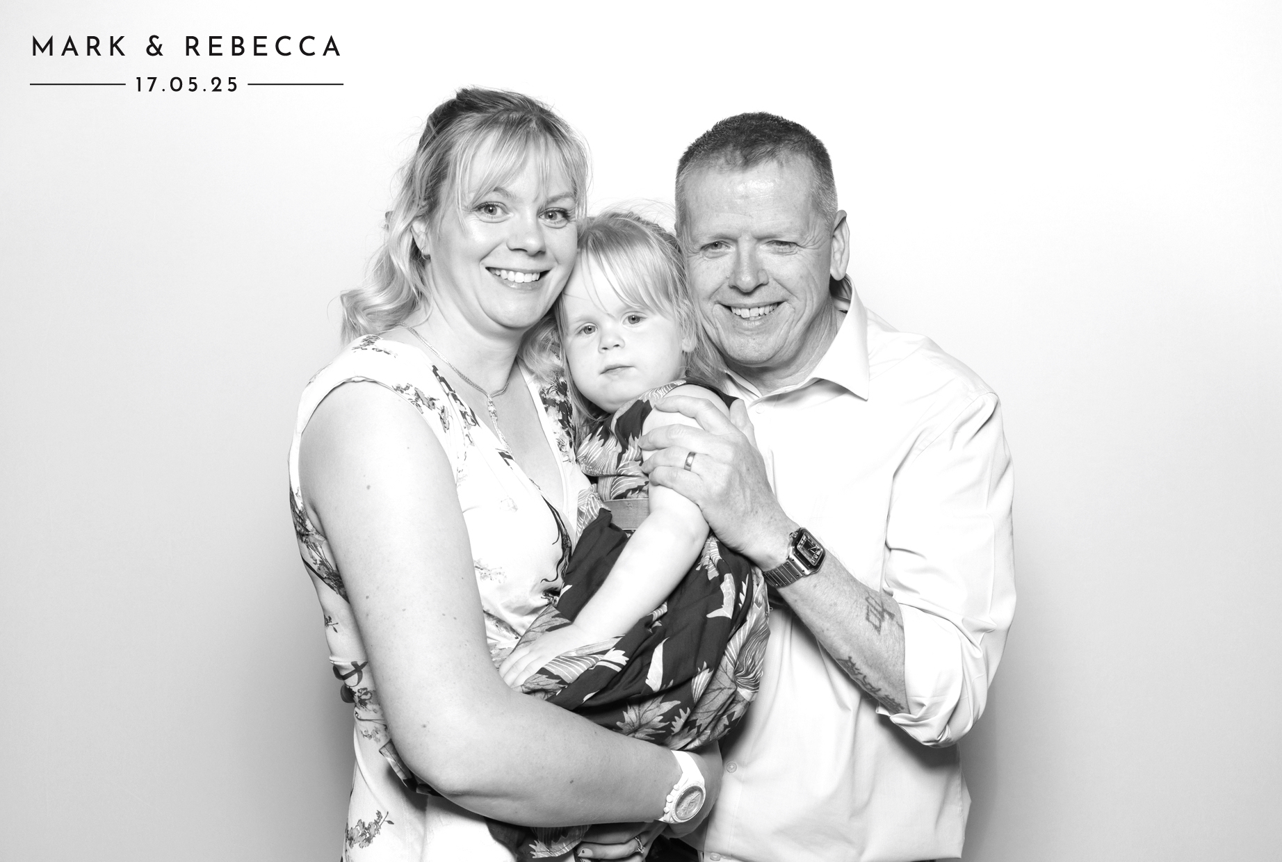 Mark & Rebecca | View more photos from the event at images.mobile-photo-booth.com/u/MobilePhotoBoothUK/Mark-Rebecca