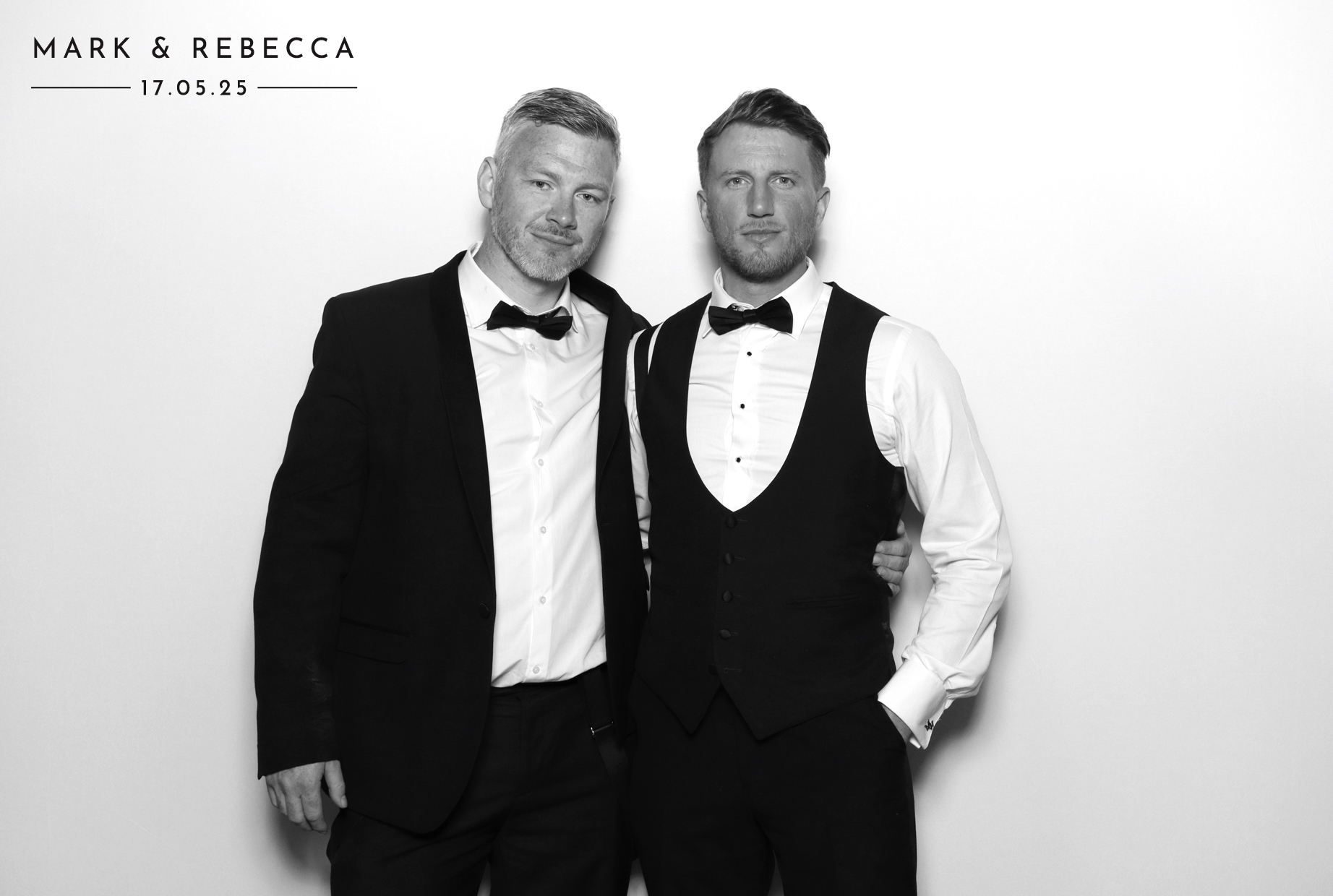 Mark & Rebecca | View more photos from the event at images.mobile-photo-booth.com/u/MobilePhotoBoothUK/Mark-Rebecca