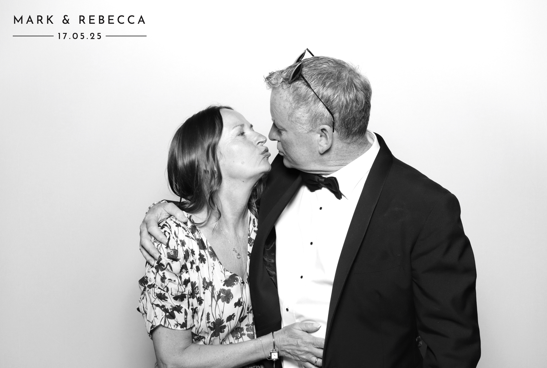 Mark & Rebecca | View more photos from the event at images.mobile-photo-booth.com/u/MobilePhotoBoothUK/Mark-Rebecca
