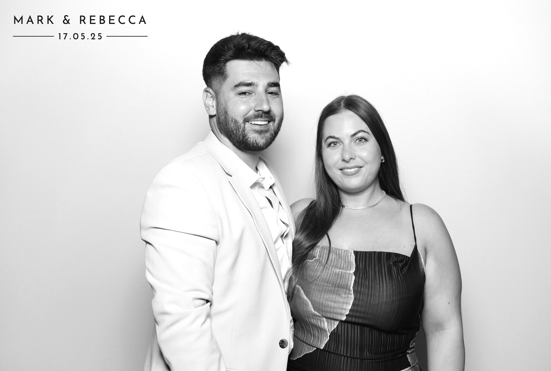 Mark & Rebecca | View more photos from the event at images.mobile-photo-booth.com/u/MobilePhotoBoothUK/Mark-Rebecca