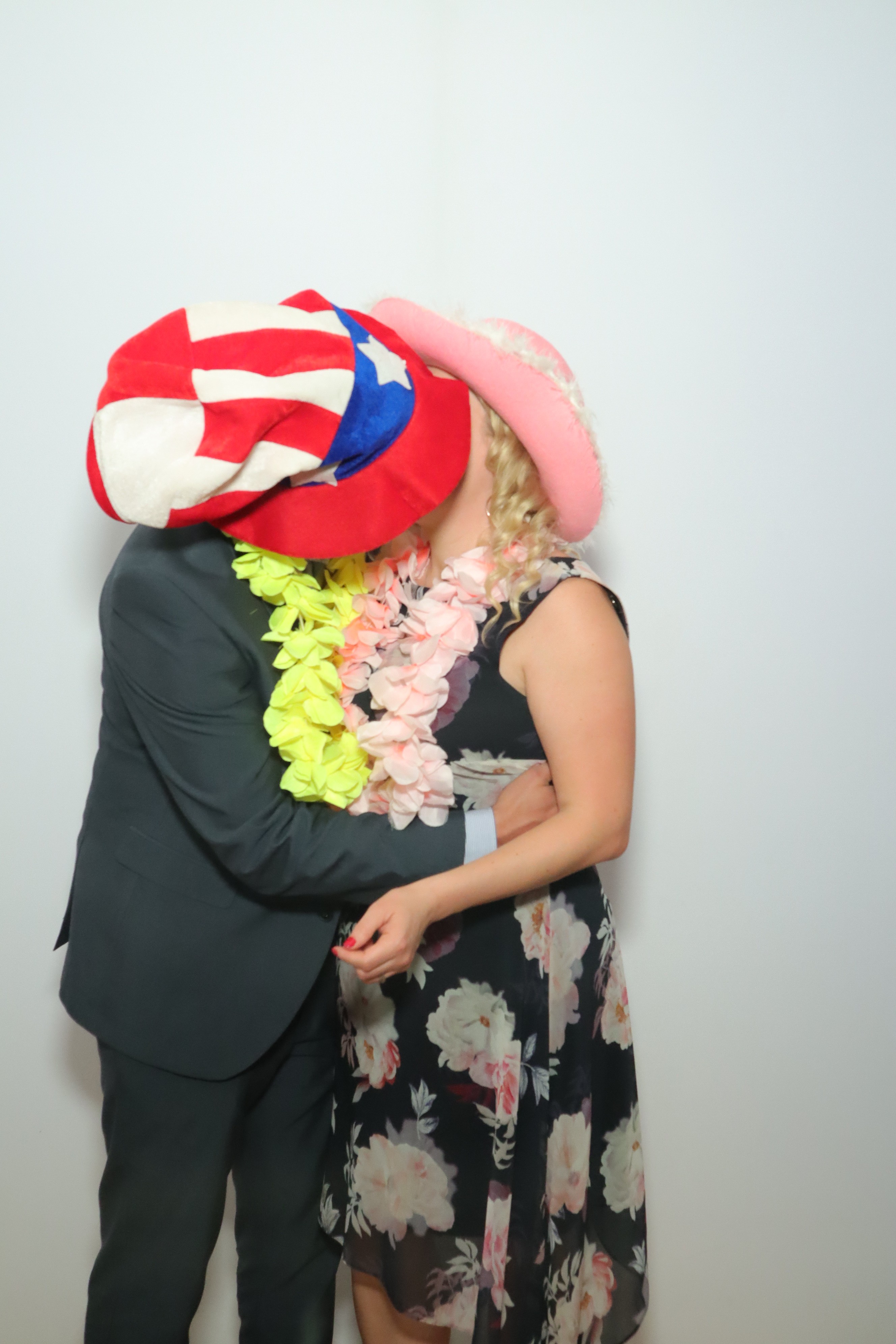 Wedding | View more photos from the event at gallery.myphotoboothexperience.co.uk/u/MyPhotoBoothExperienceLtd/Wedding
