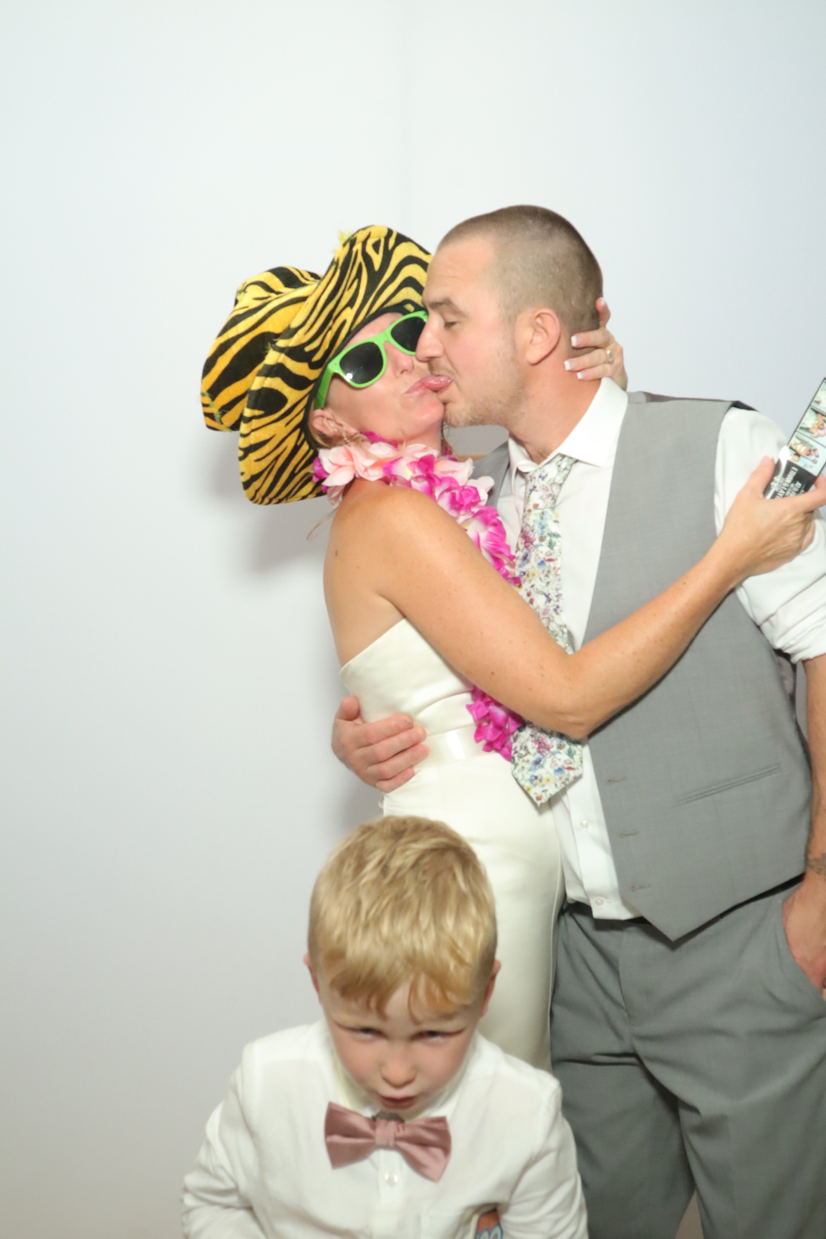 Wedding | View more photos from the event at gallery.myphotoboothexperience.co.uk/u/MyPhotoBoothExperienceLtd/Wedding