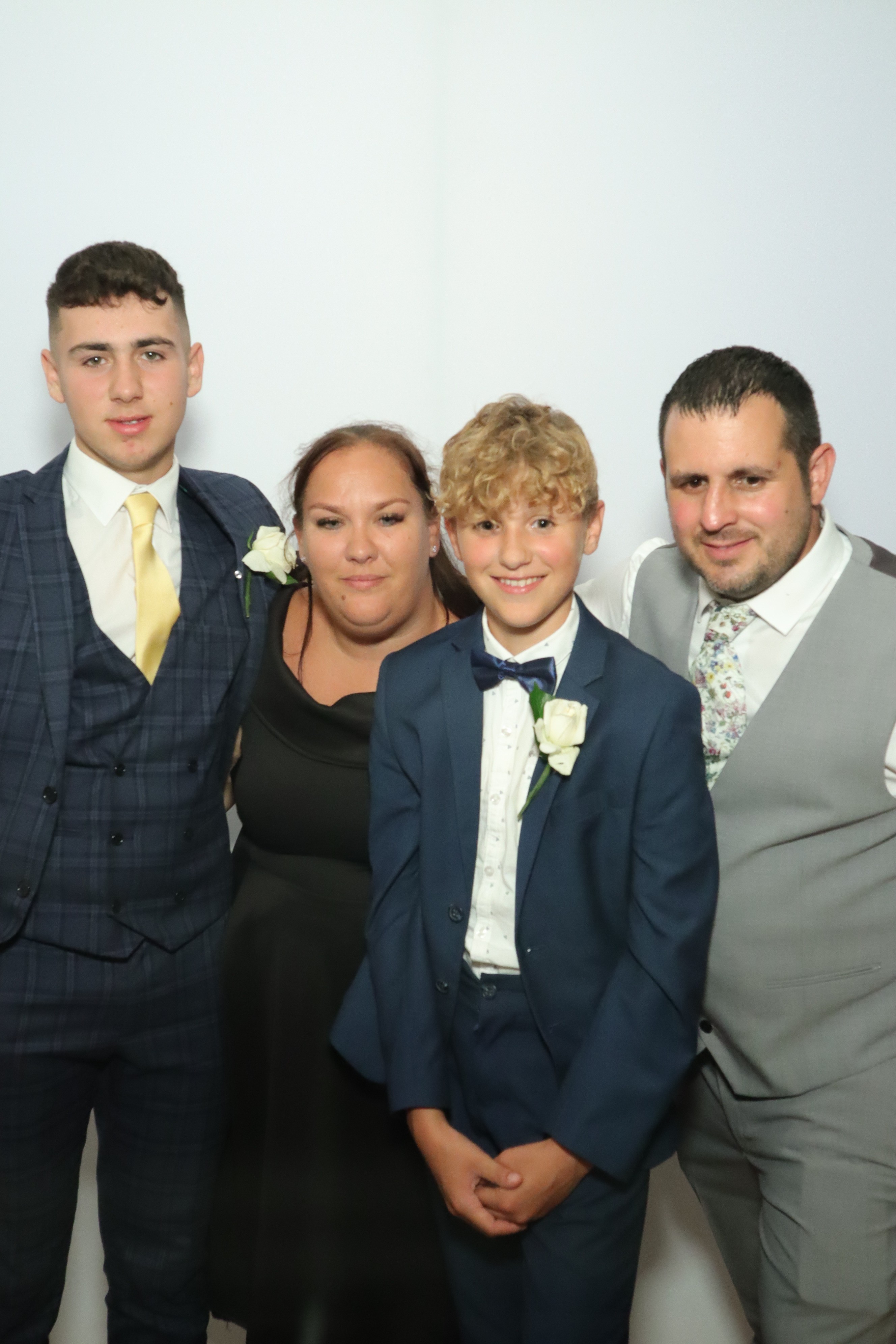 Wedding | View more photos from the event at gallery.myphotoboothexperience.co.uk/u/MyPhotoBoothExperienceLtd/Wedding