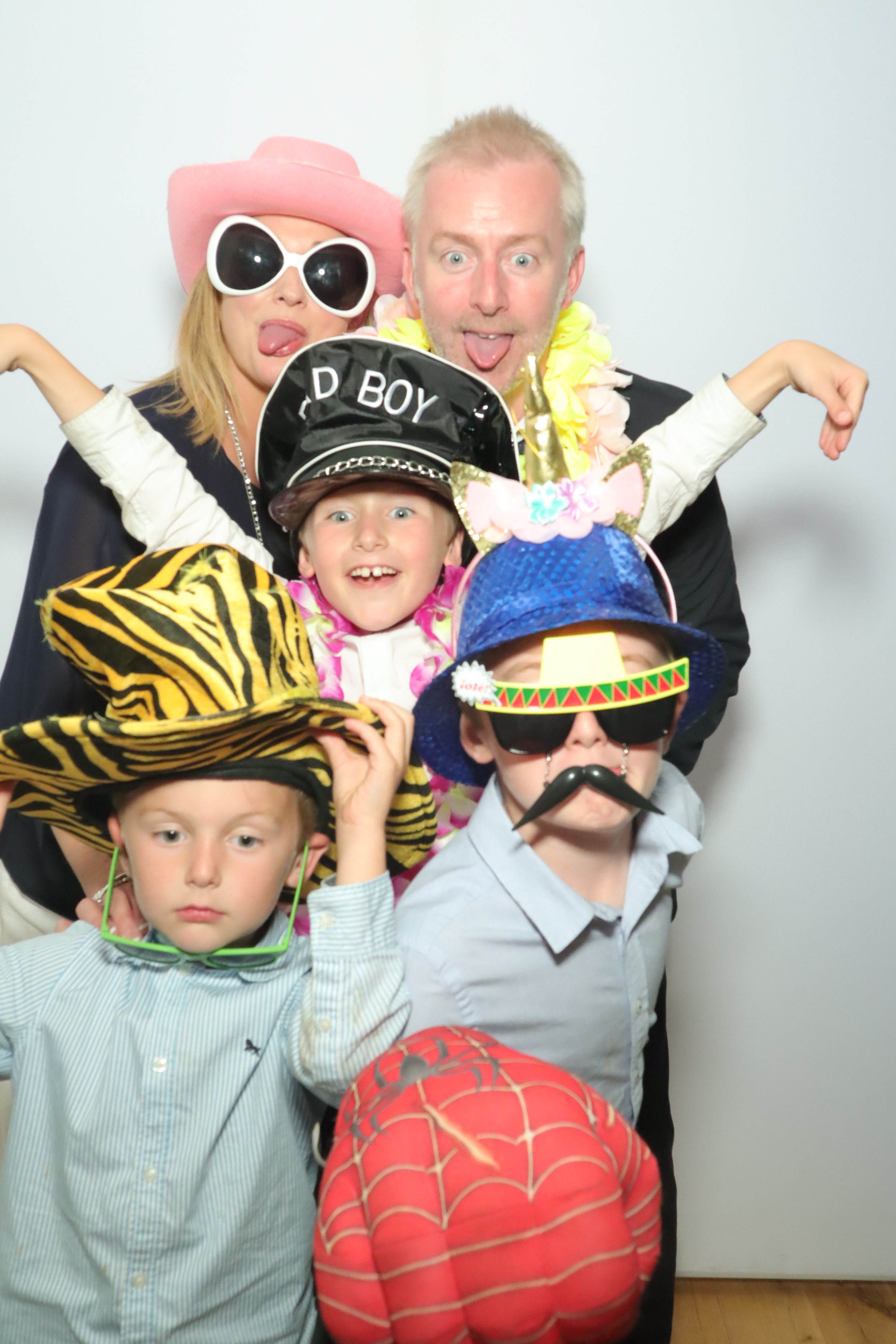 Wedding | View more photos from the event at gallery.myphotoboothexperience.co.uk/u/MyPhotoBoothExperienceLtd/Wedding