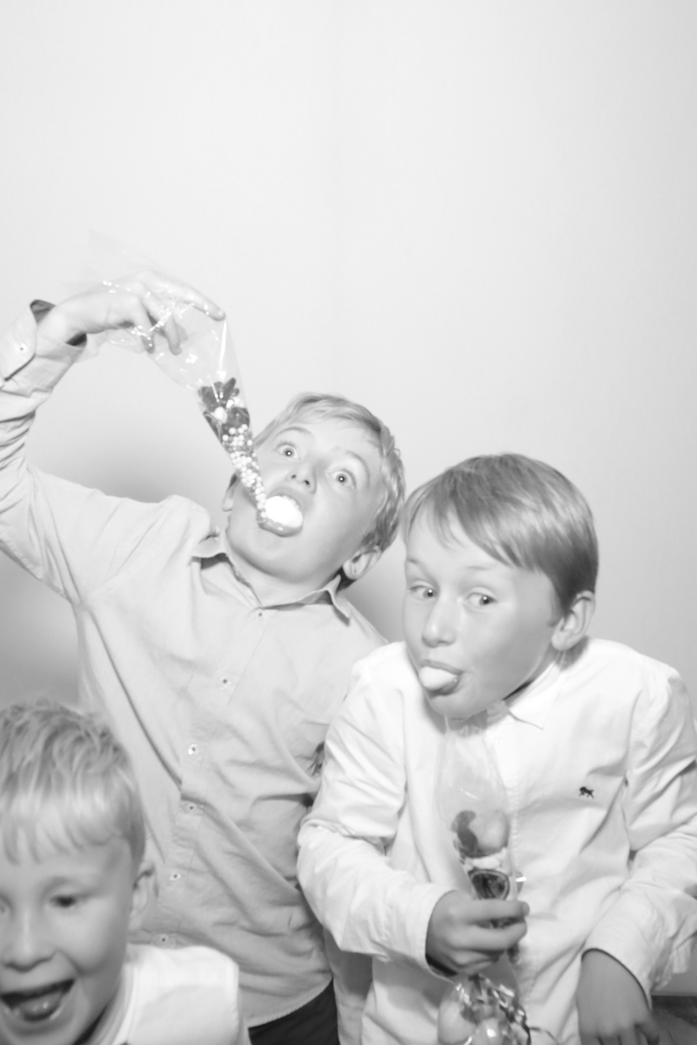 Wedding | View more photos from the event at gallery.myphotoboothexperience.co.uk/u/MyPhotoBoothExperienceLtd/Wedding