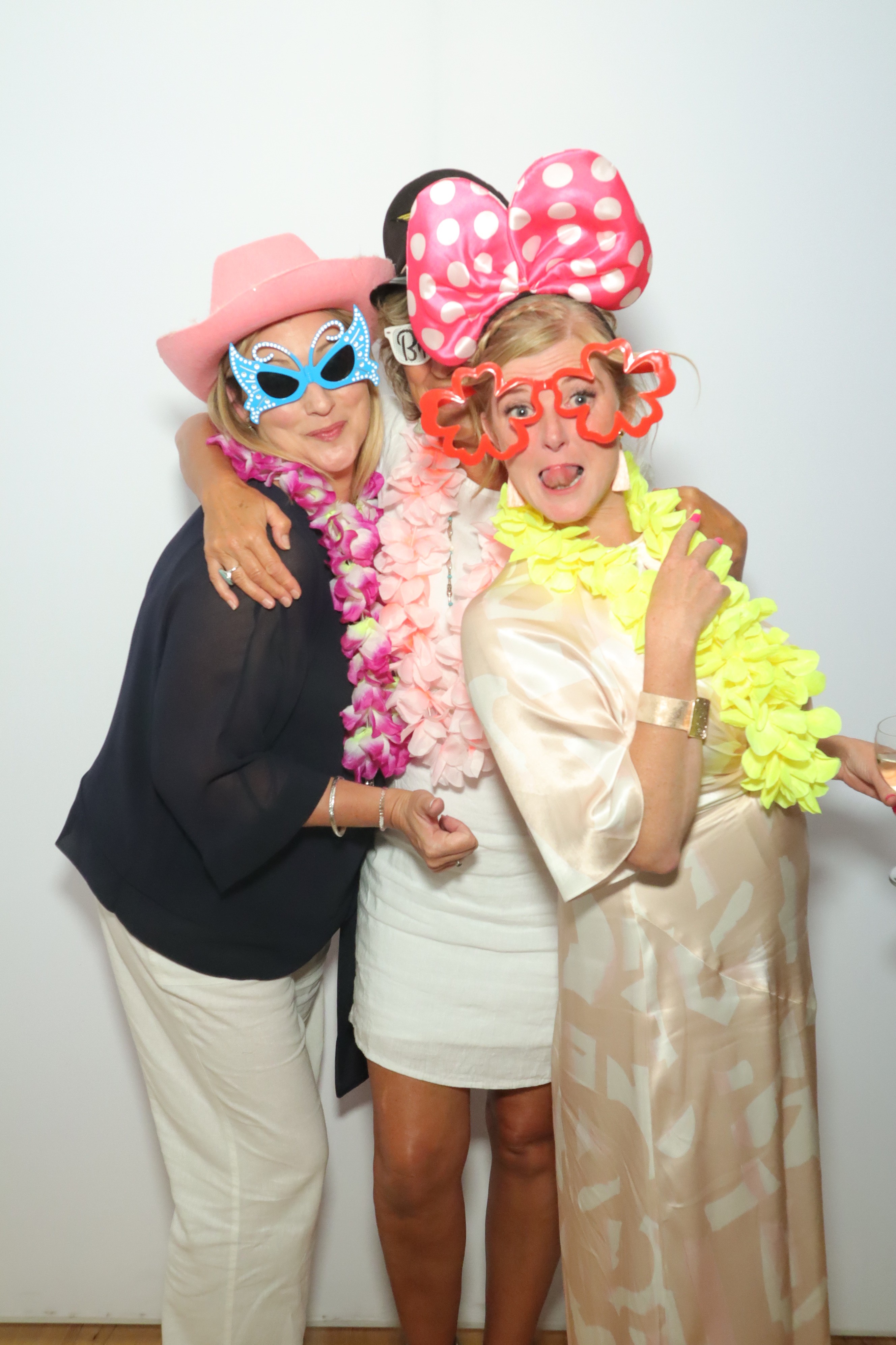 Wedding | View more photos from the event at gallery.myphotoboothexperience.co.uk/u/MyPhotoBoothExperienceLtd/Wedding