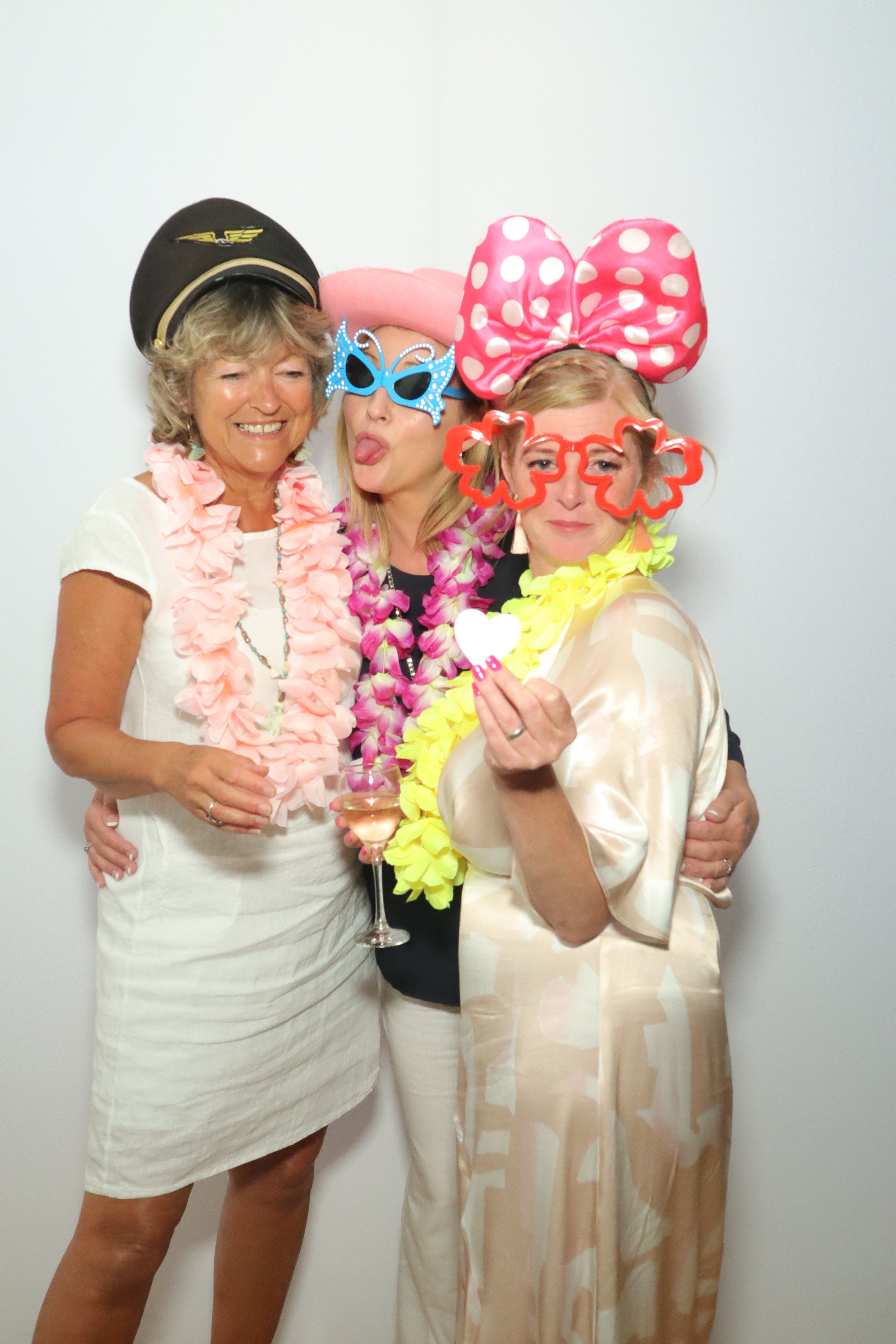 Wedding | View more photos from the event at gallery.myphotoboothexperience.co.uk/u/MyPhotoBoothExperienceLtd/Wedding