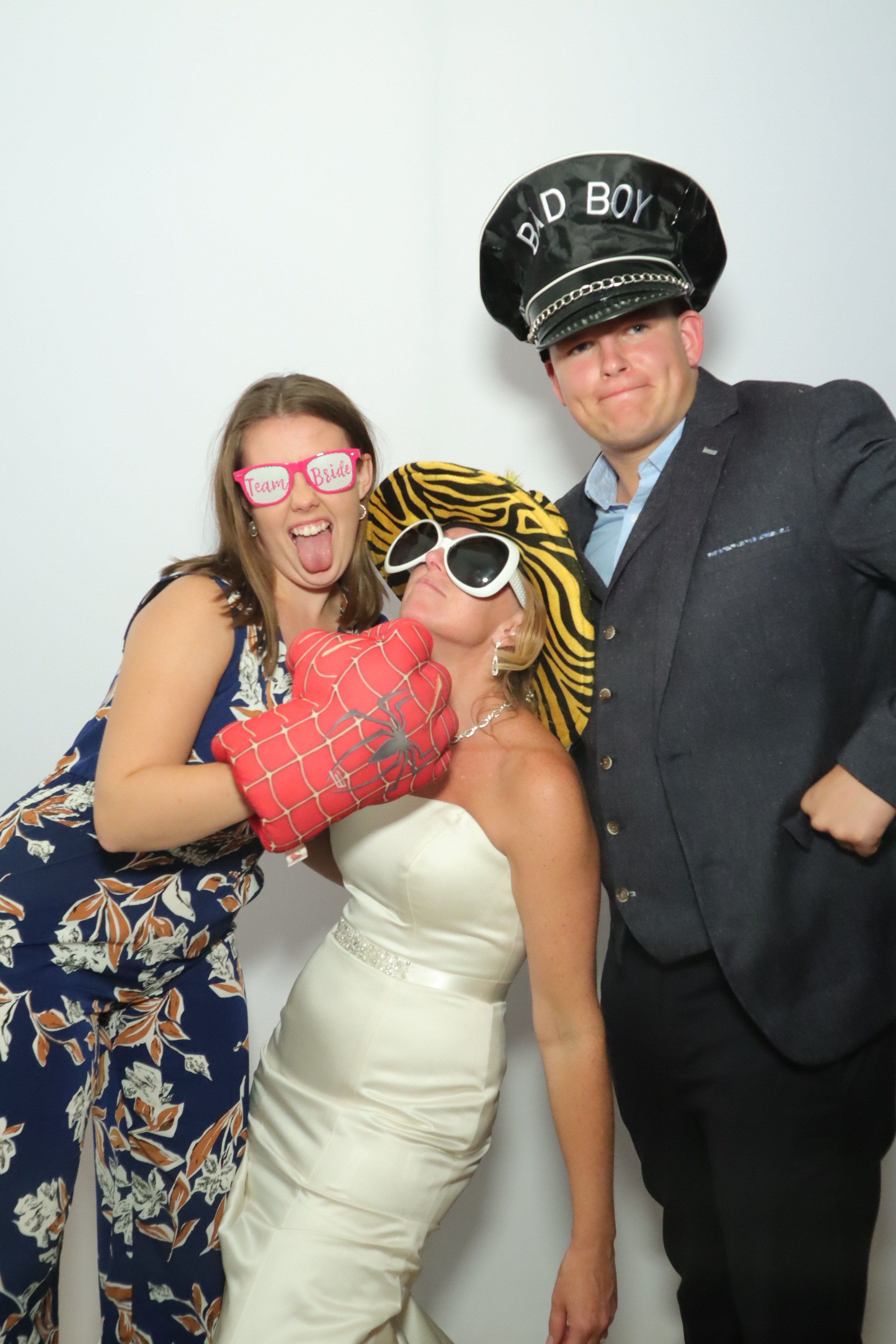 Wedding | View more photos from the event at gallery.myphotoboothexperience.co.uk/u/MyPhotoBoothExperienceLtd/Wedding