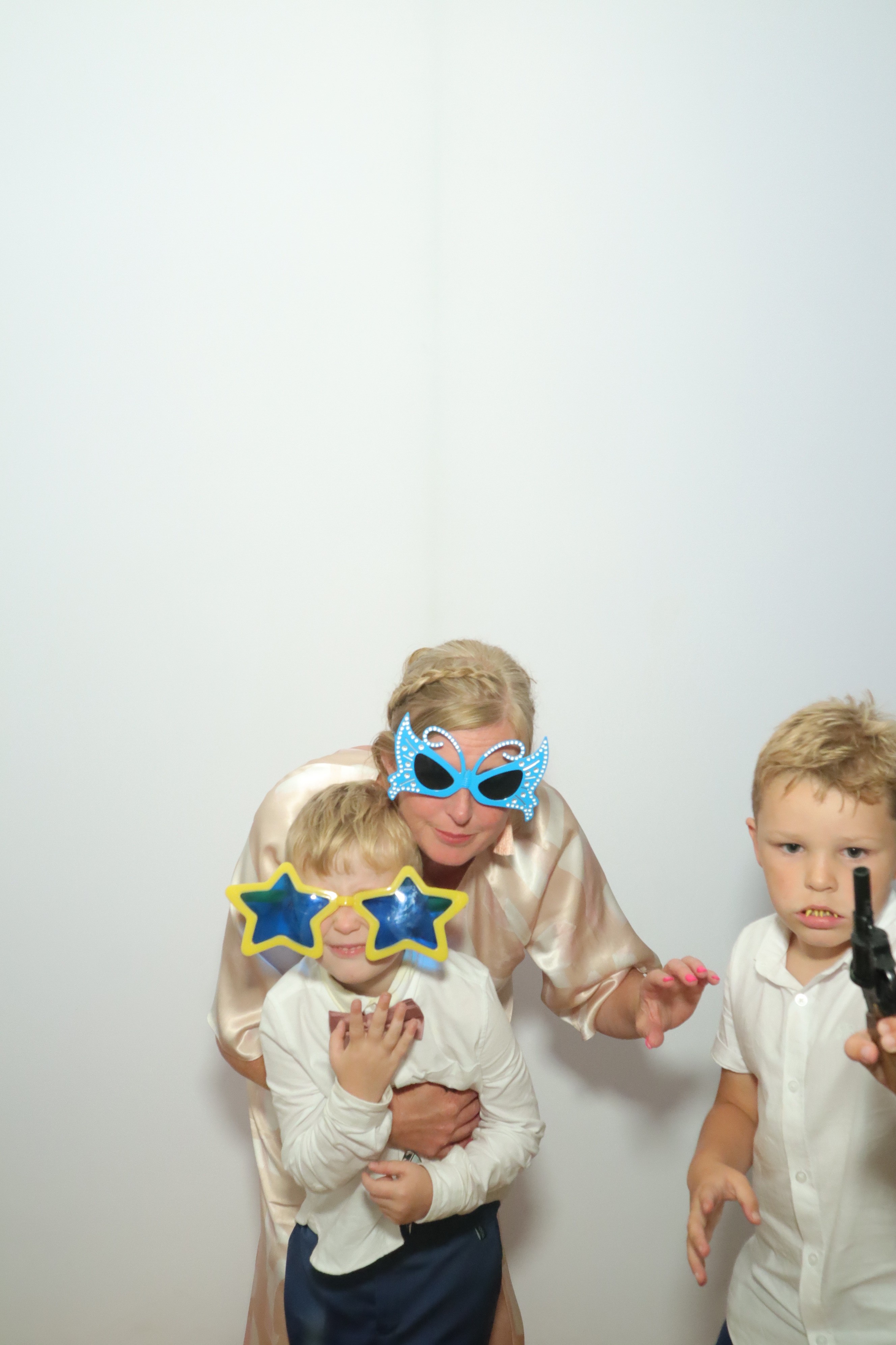Wedding | View more photos from the event at gallery.myphotoboothexperience.co.uk/u/MyPhotoBoothExperienceLtd/Wedding
