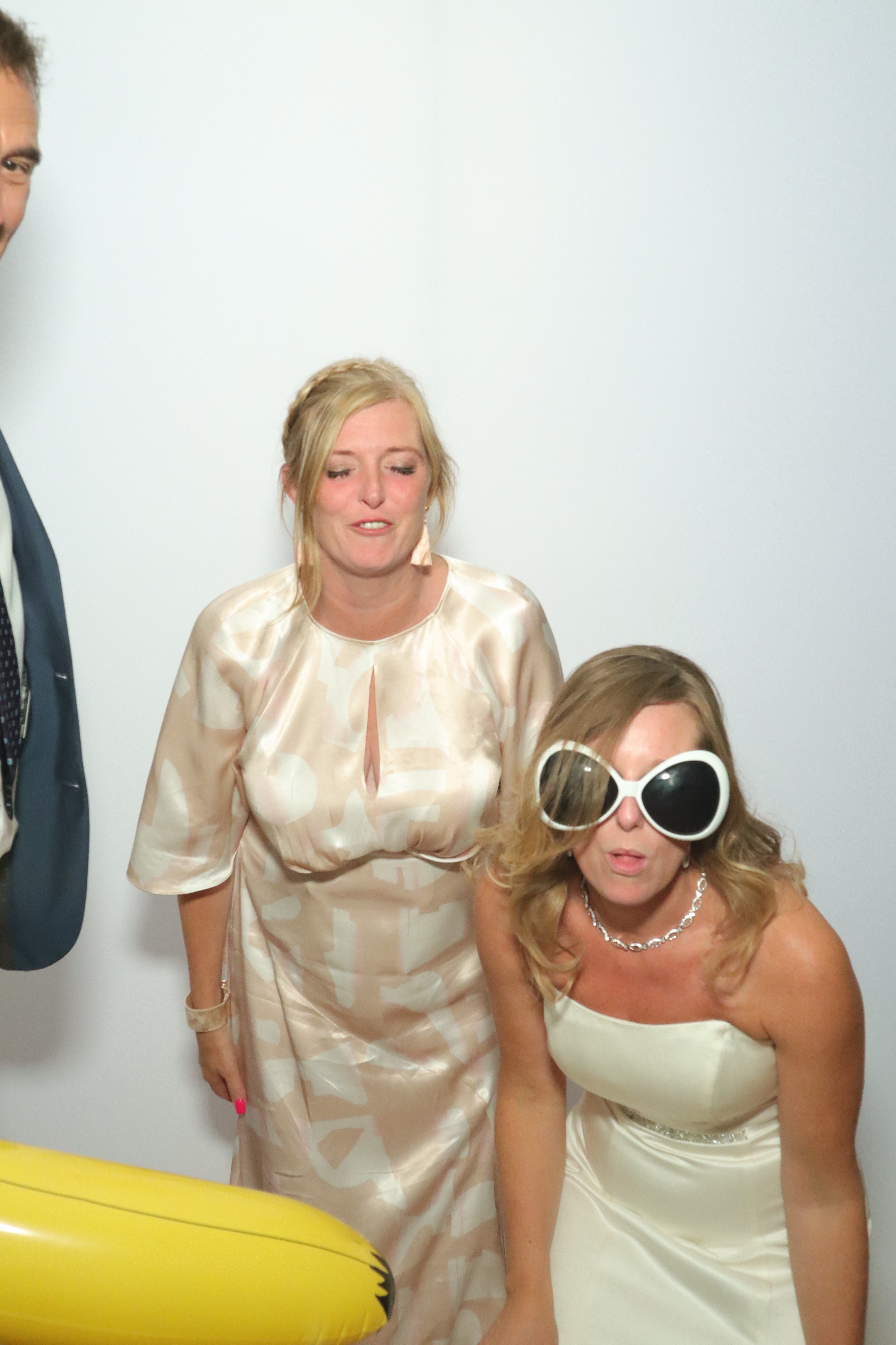 Wedding | View more photos from the event at gallery.myphotoboothexperience.co.uk/u/MyPhotoBoothExperienceLtd/Wedding