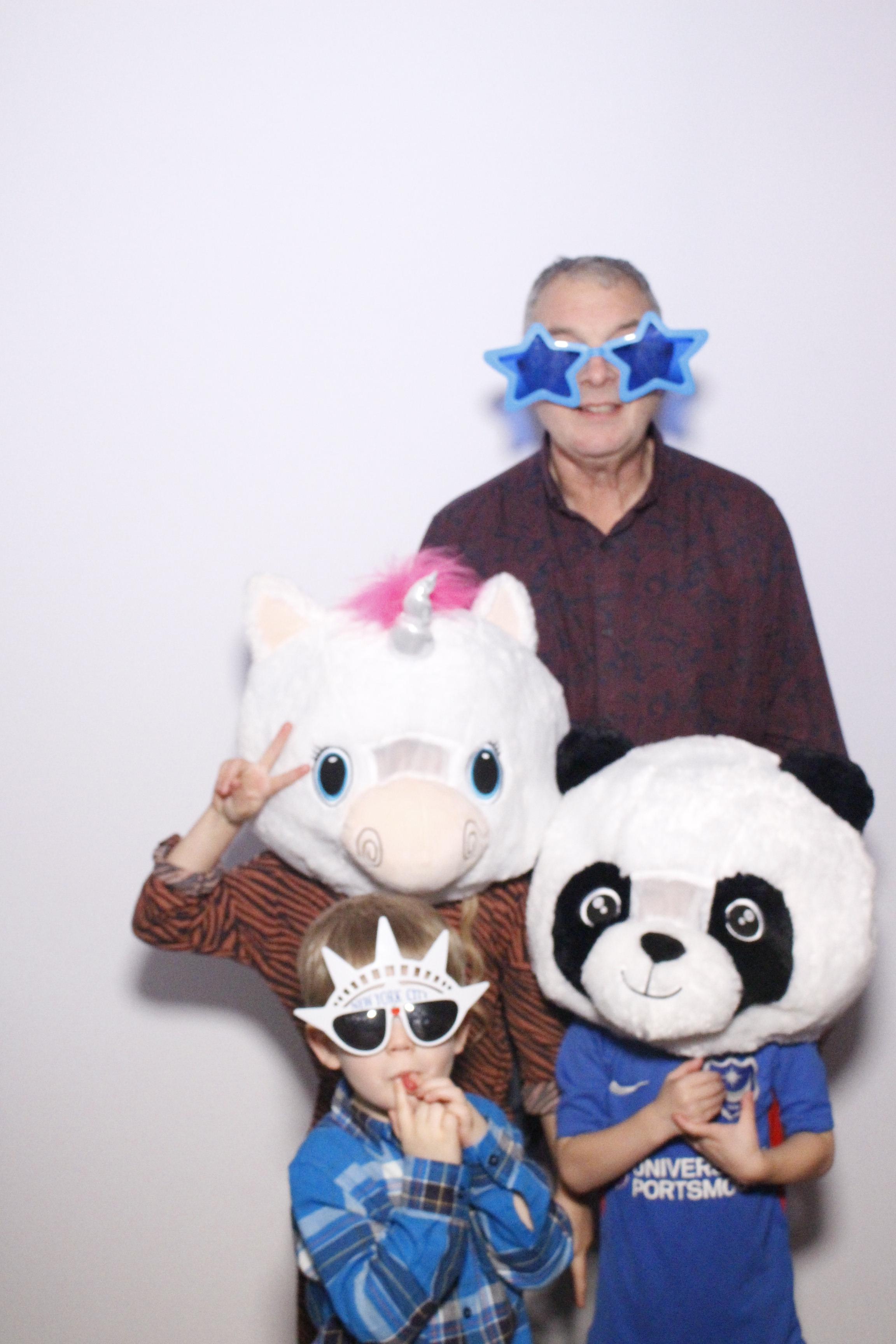 Aaron's 40th Surprise Party  | View more photos from the event at gallery.myphotoboothexperience.co.uk/u/MyPhotoBoothExperienceLtd/Aarons-40th-Surprise-Party