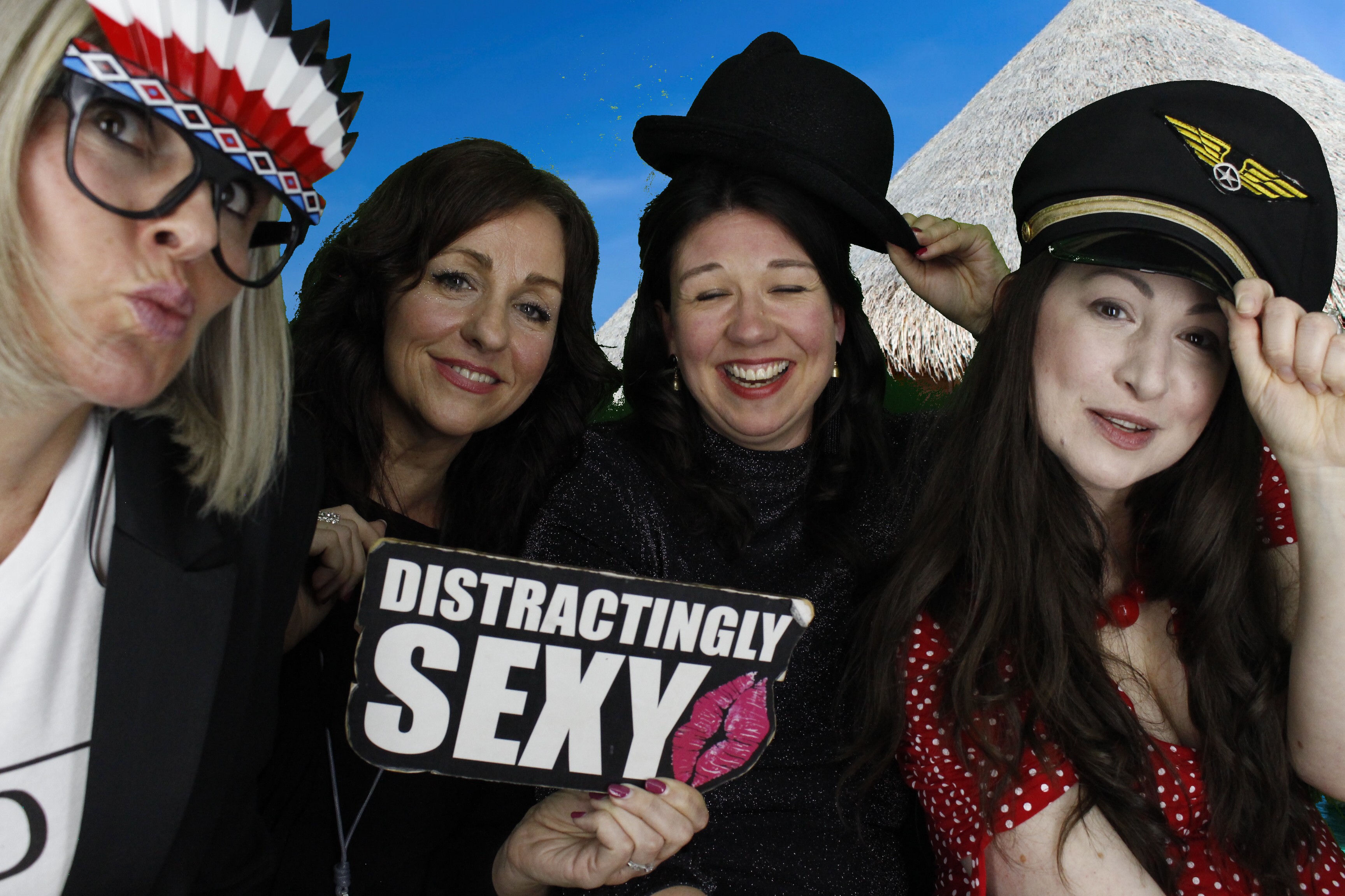 Lisa's Party | View more photos from the event at gallery.myphotoboothexperience.co.uk/u/MyPhotoBoothExperienceLtd/Lisas-Party