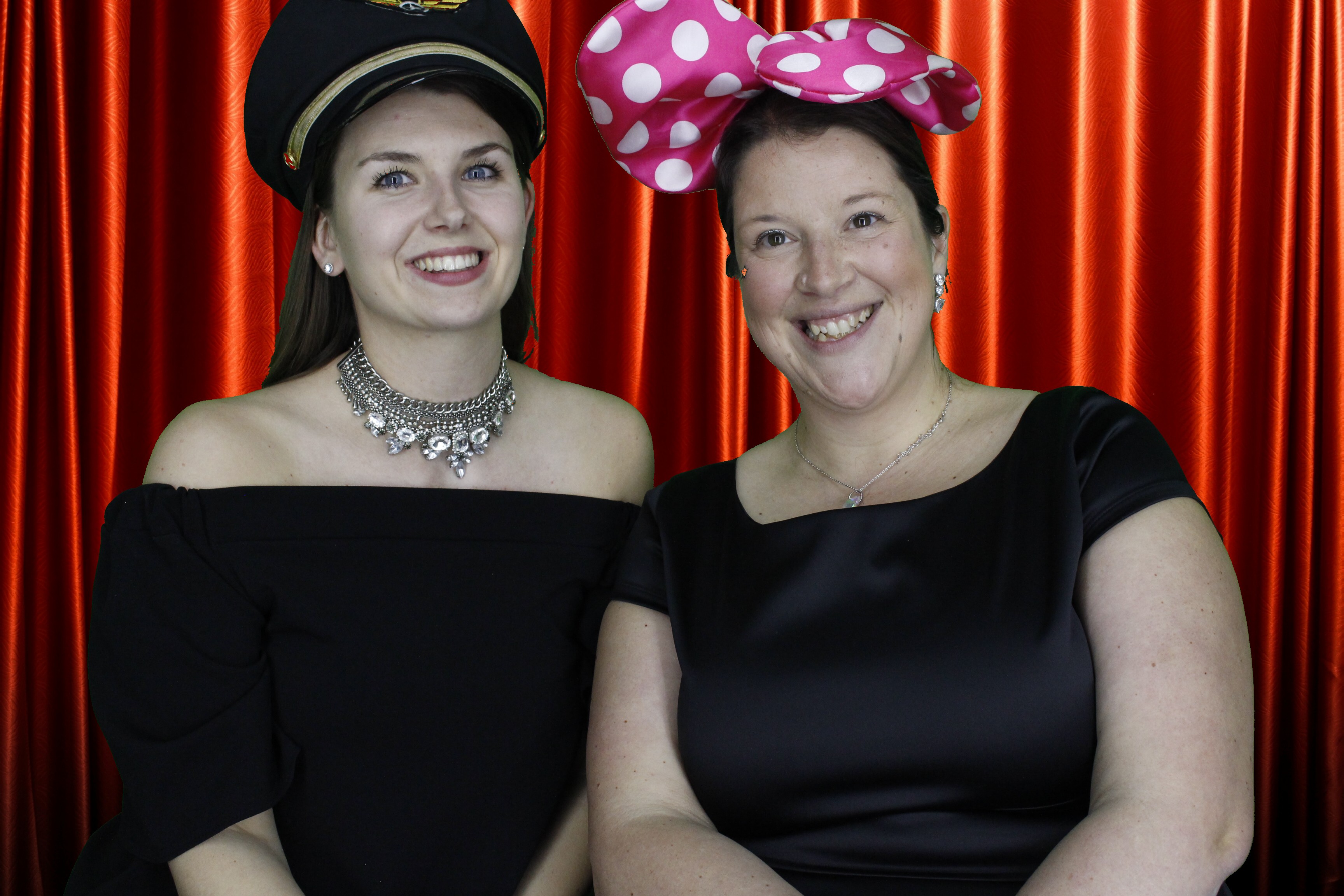 Lisa's Party | View more photos from the event at gallery.myphotoboothexperience.co.uk/u/MyPhotoBoothExperienceLtd/Lisas-Party