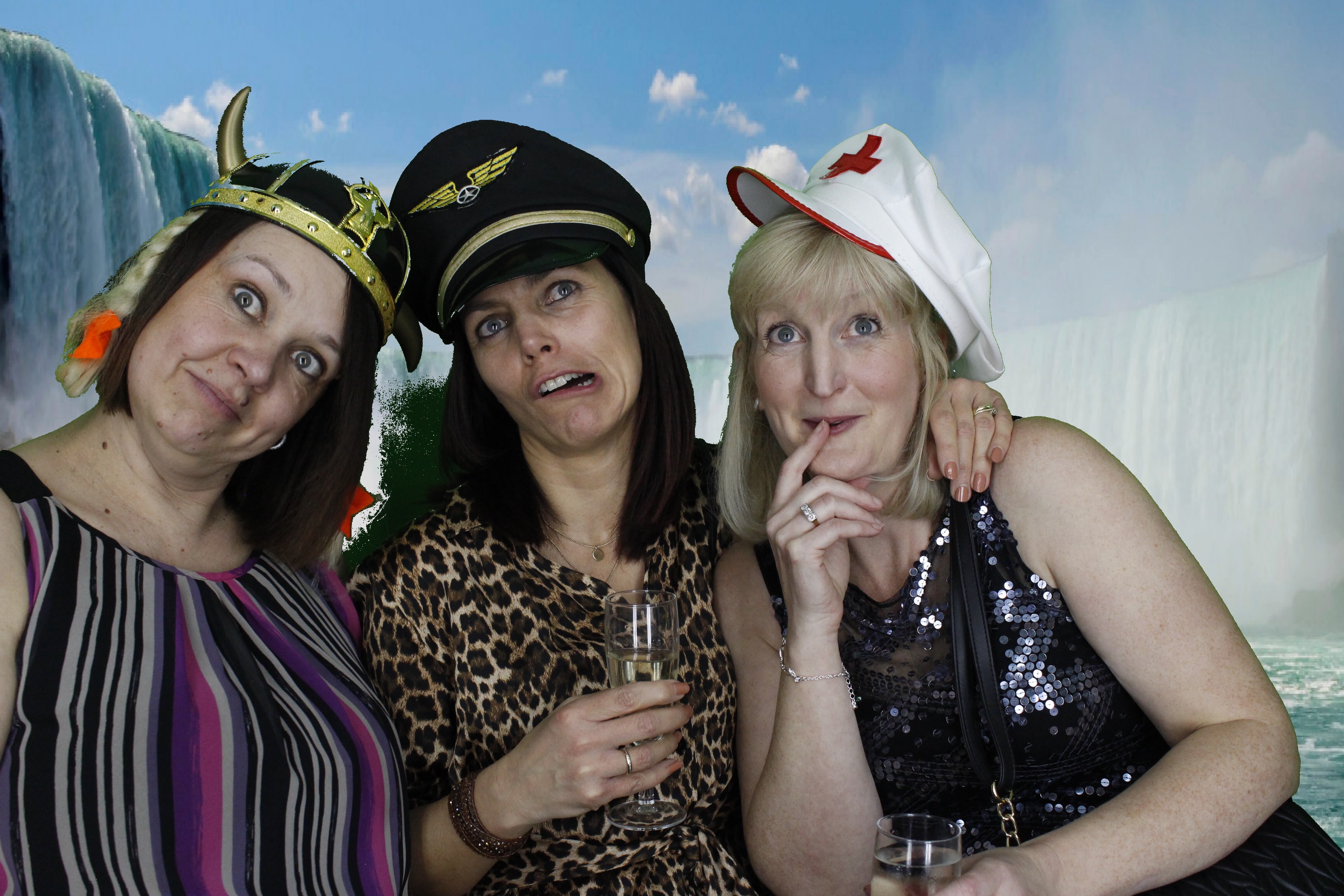 Lisa's Party | View more photos from the event at gallery.myphotoboothexperience.co.uk/u/MyPhotoBoothExperienceLtd/Lisas-Party