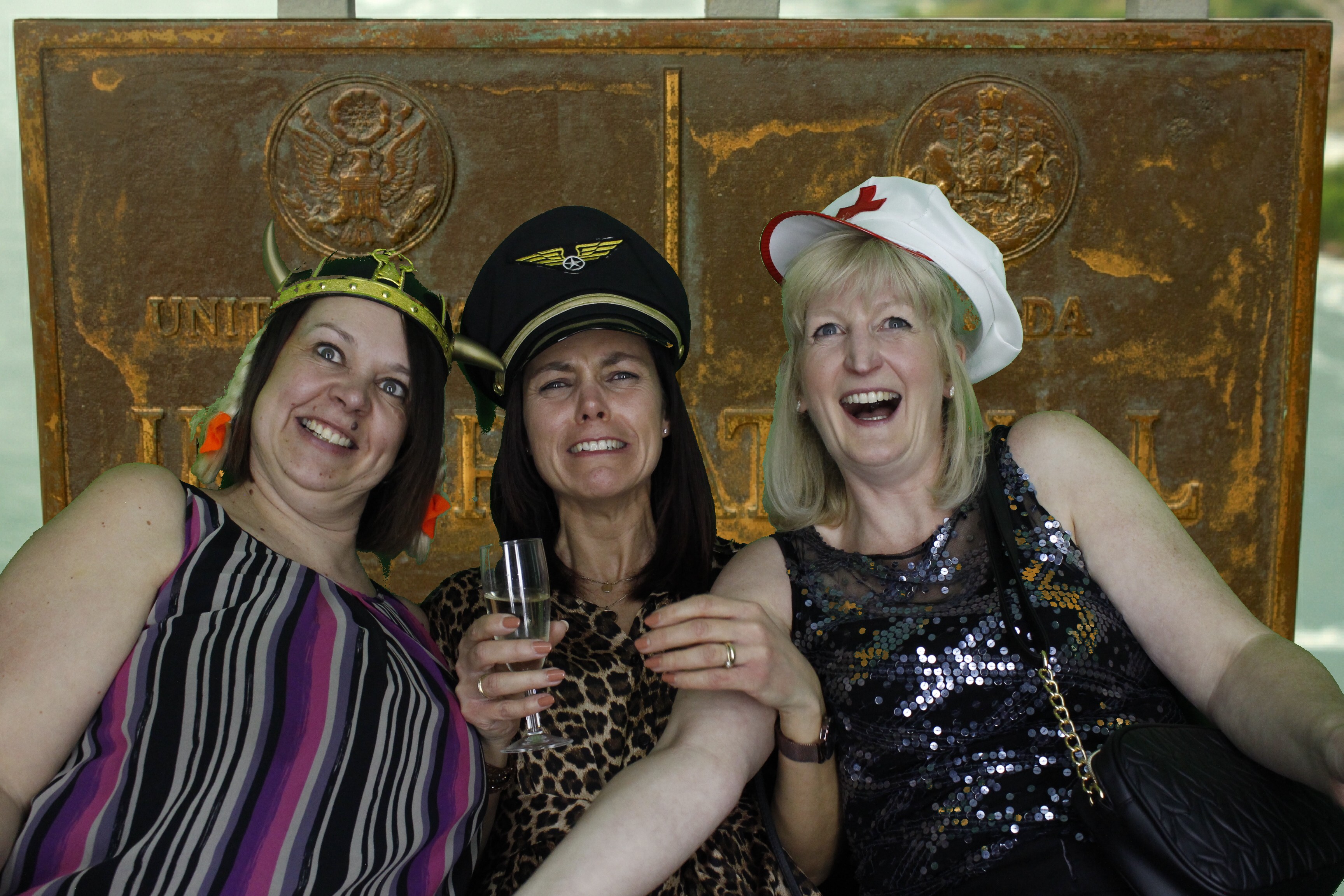 Lisa's Party | View more photos from the event at gallery.myphotoboothexperience.co.uk/u/MyPhotoBoothExperienceLtd/Lisas-Party