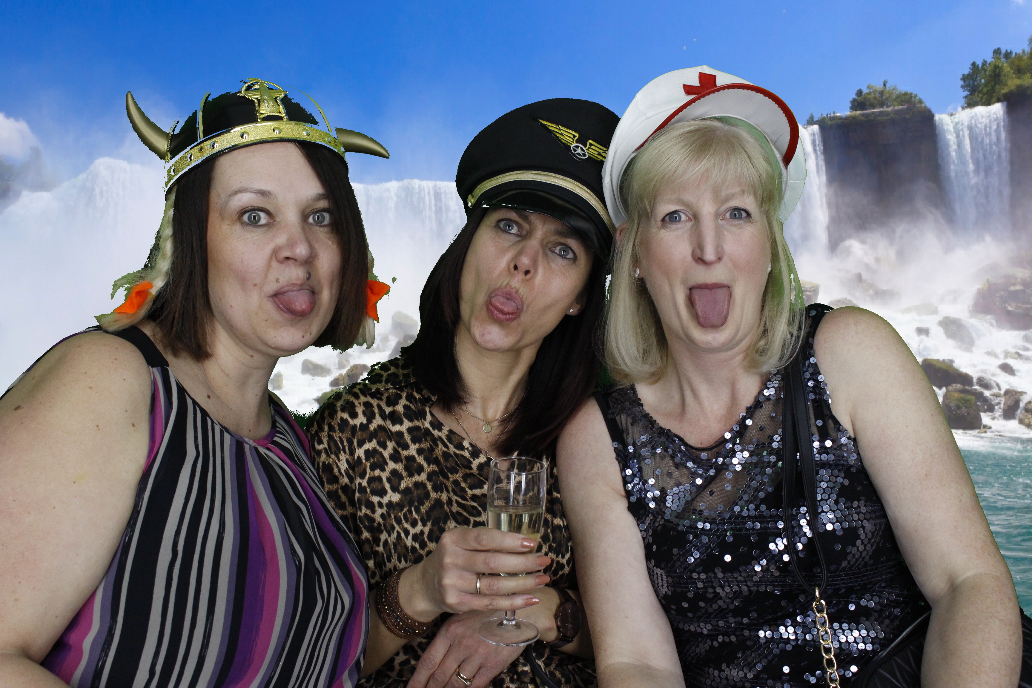 Lisa's Party | View more photos from the event at gallery.myphotoboothexperience.co.uk/u/MyPhotoBoothExperienceLtd/Lisas-Party