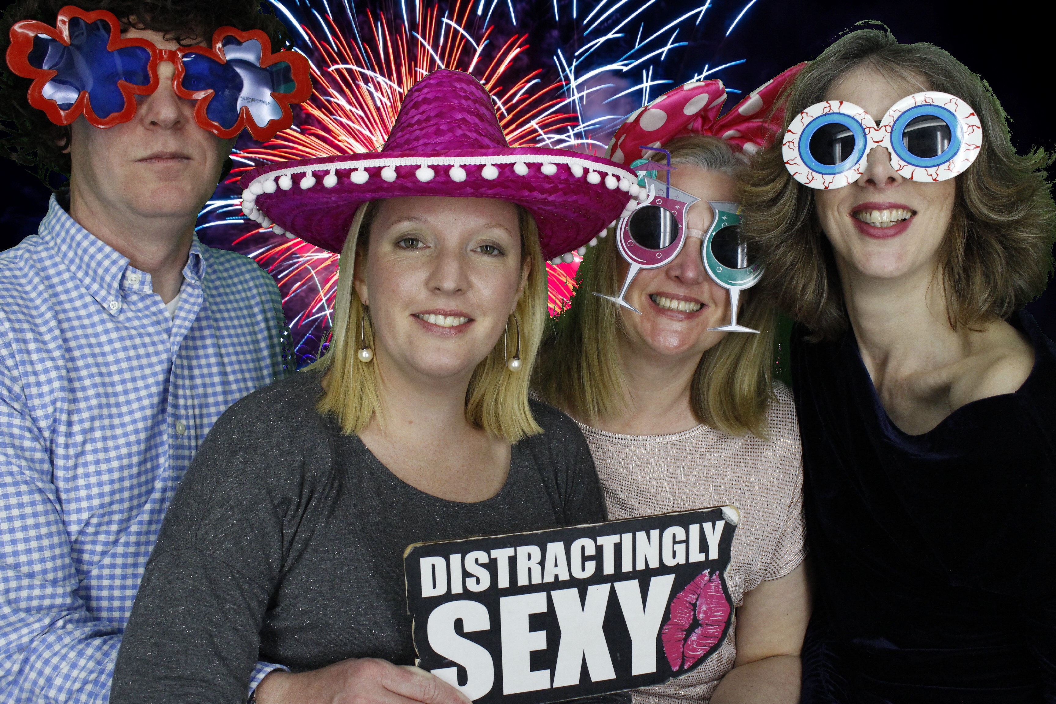 Lisa's Party | View more photos from the event at gallery.myphotoboothexperience.co.uk/u/MyPhotoBoothExperienceLtd/Lisas-Party